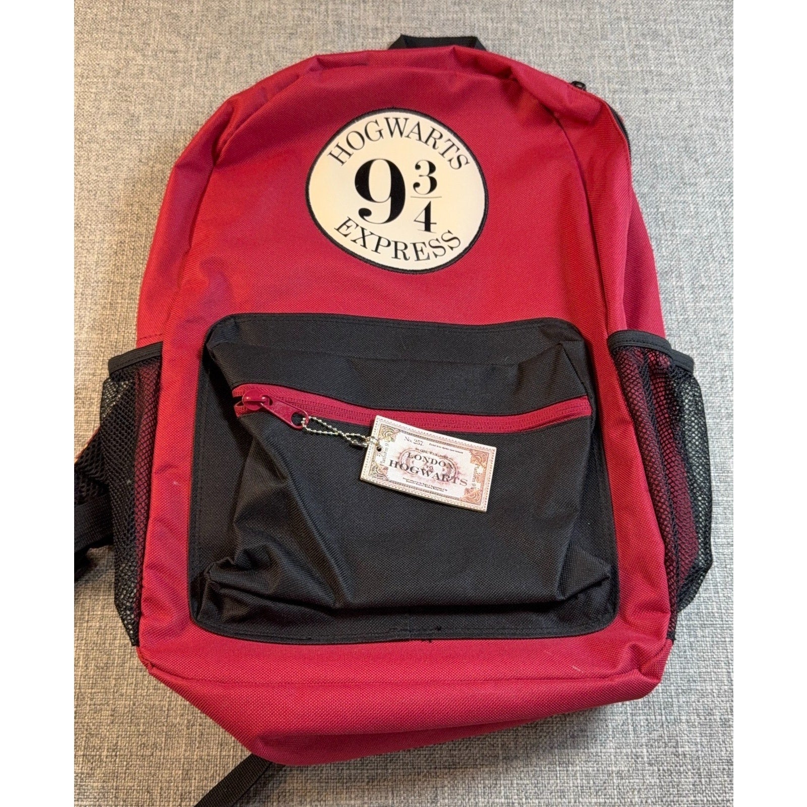 Harry Potter Hogwarts Express Platform 9 3/4 Backpack Red Black Ticket Charm