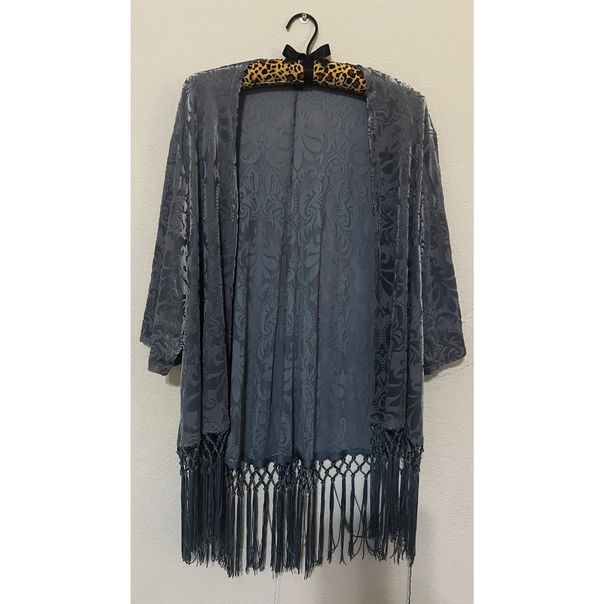 Torrid 00/0 Gray Velvet Burnout Fringe Kimono Duster Boho Made USA