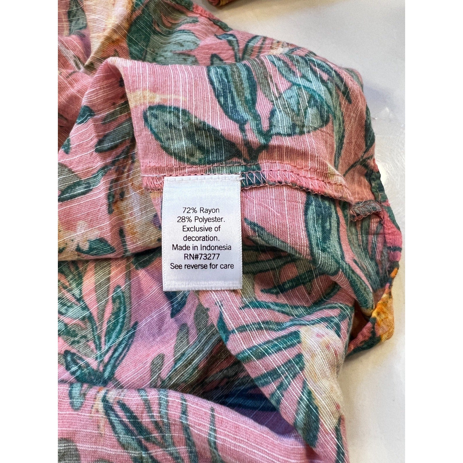 Cottagecore Boho Resortwear Lauren Conrad L Tropical Puff Sleeve Peasant Blouse