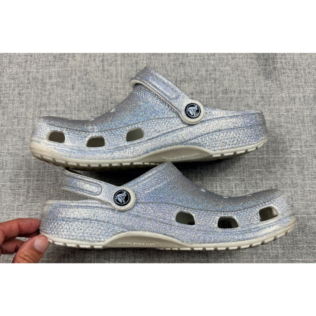Crocs Classic Glitter Clogs Silver M6 W8 Iridescent Sparkle 205942