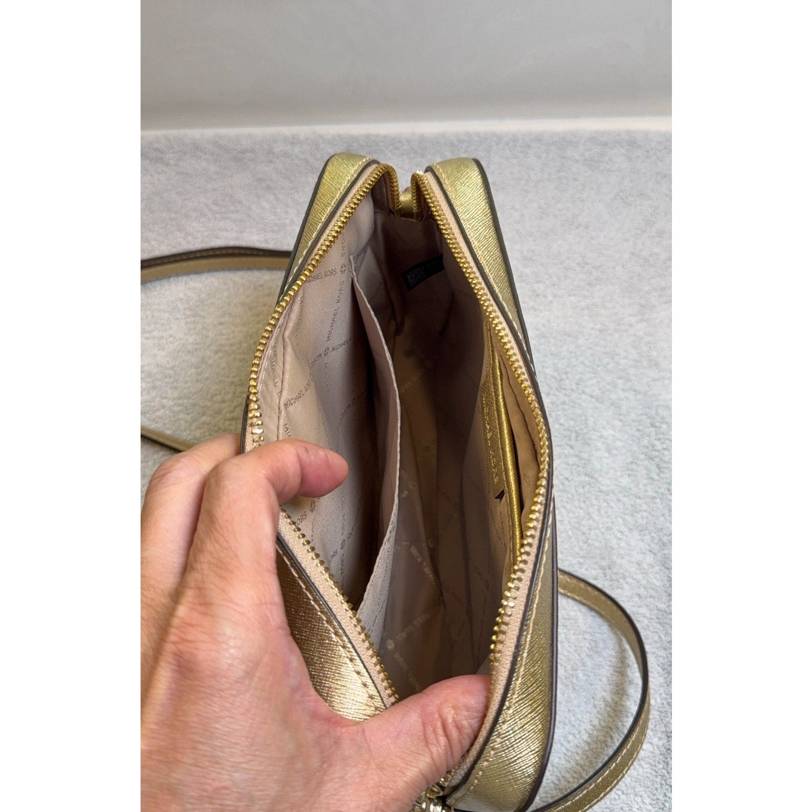 Michael Kors Gold Saffiano Leather Crossbody Bag Chain Strap Zip Top Purse MK