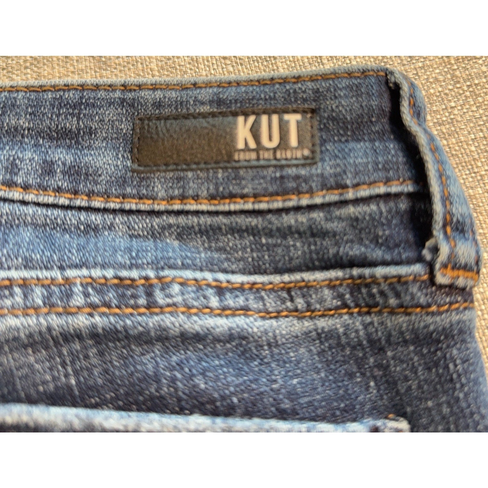 Kut From The Kloth Amy Crop Straight Leg Jeans Womens 12 Blue Distressed Cuffed
