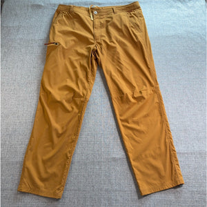REI Co-op Trailmade Pants Mens 40x30 Brown Hiking Stretch Nylon UPF50