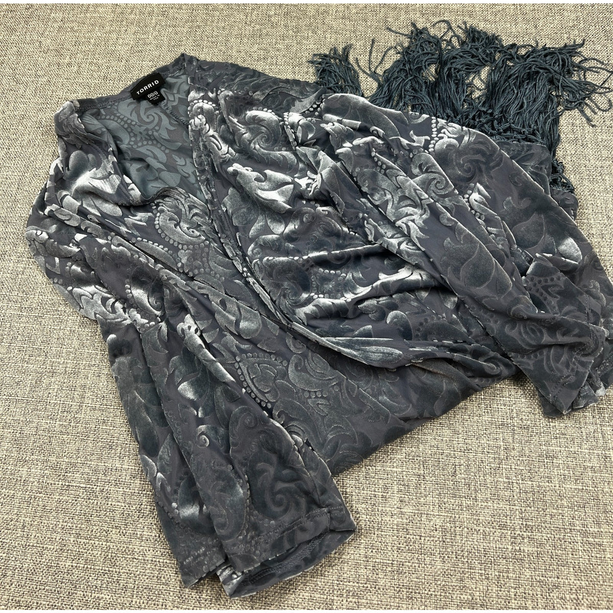 Torrid 00/0 Gray Velvet Burnout Fringe Kimono Duster Boho Made USA