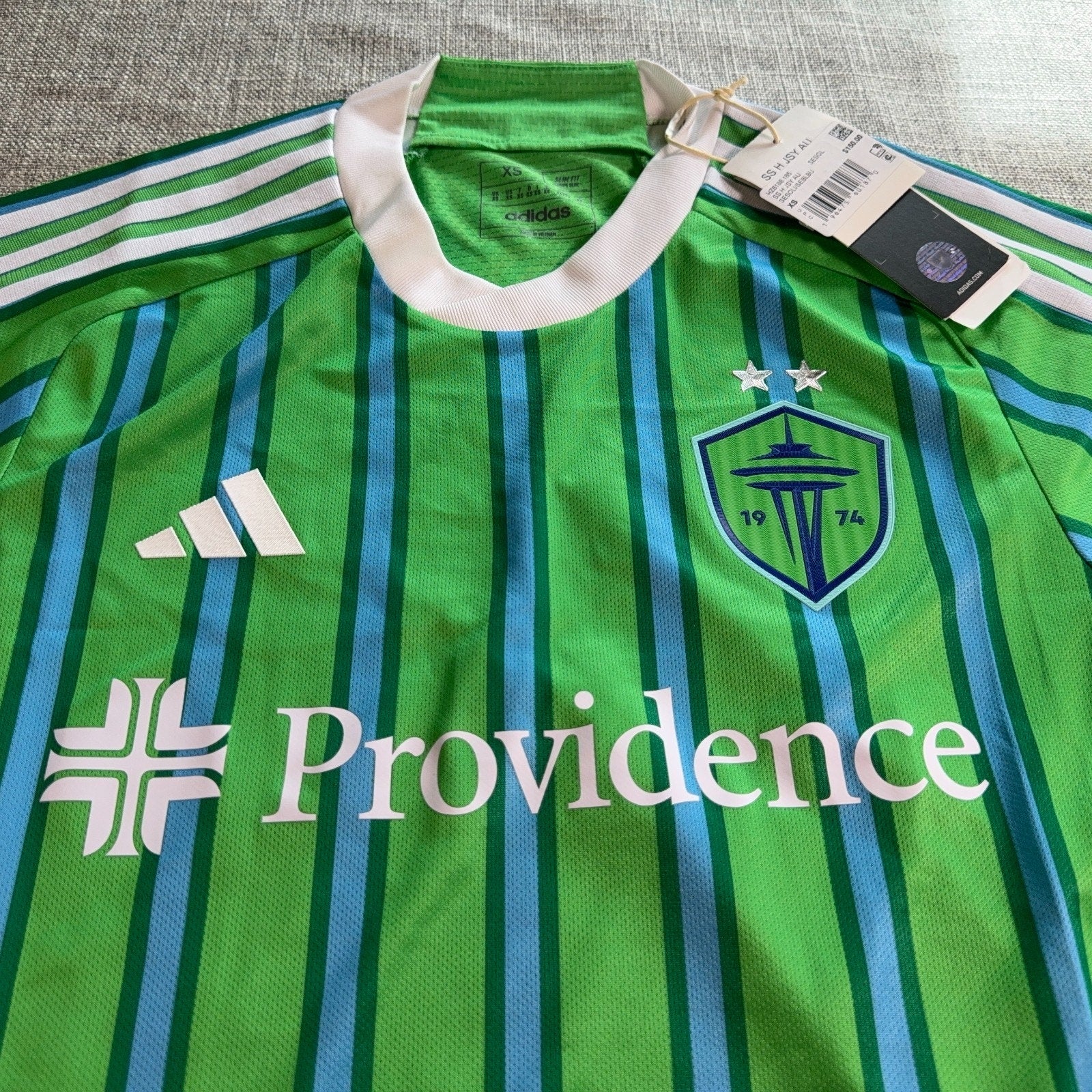 Seattle Sounders Adidas Authentic Jersey Mens XS NWT Green MLS Soccer 24/25
