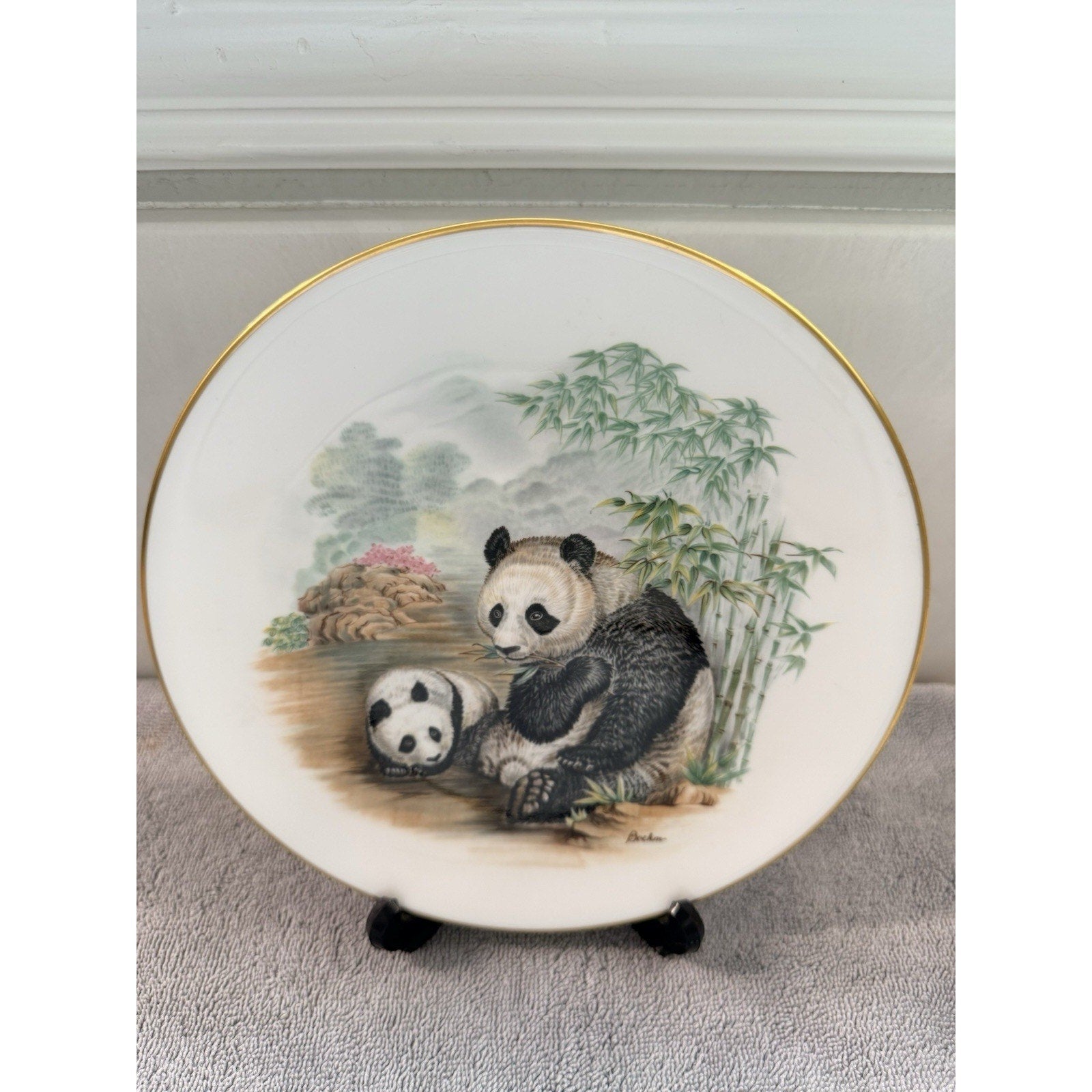 Boehm Panda & Cub Collector Plate 1994 Made in USA Gold Rim Wildlife Art