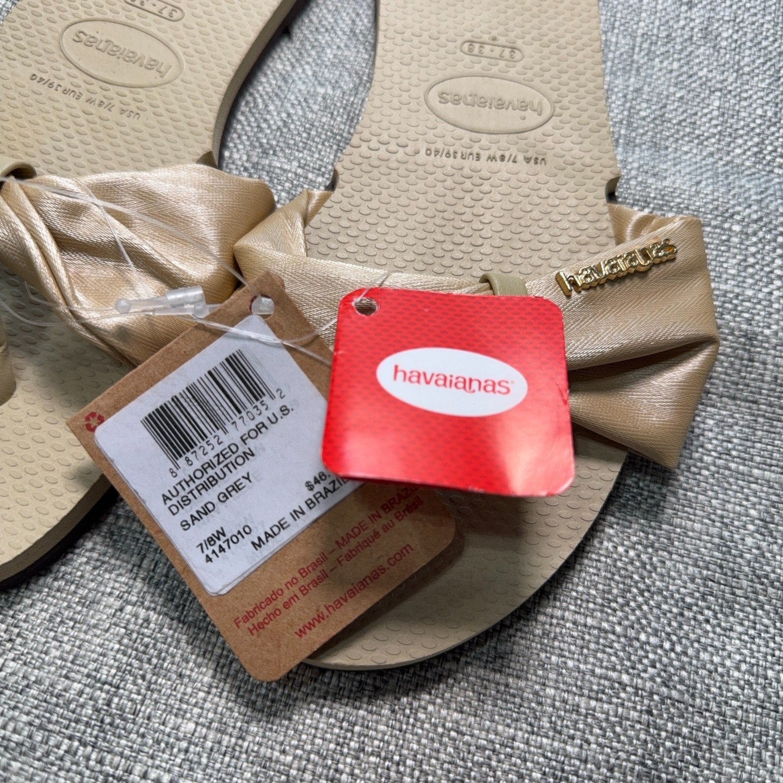 Havaianas You St Tropez Lush Shine Bow Sandals Women 7/8 Sand Grey NWT