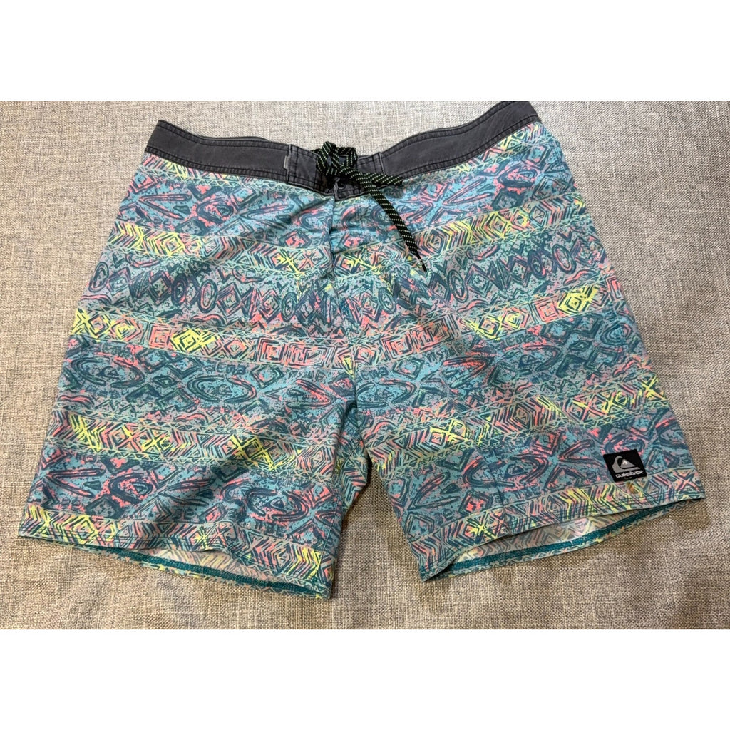 Quiksilver Highline Board Shorts Mens 36 Blue Pink Abstract Surf Swim 19"