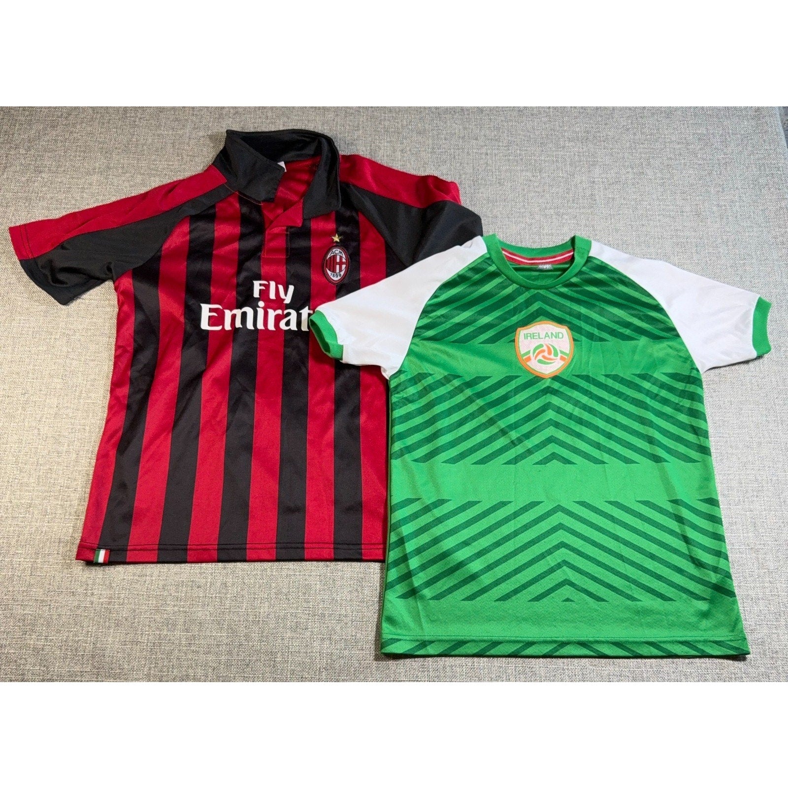 Lot 2 Youth Soccer Jerseys AC Milan Ireland Moody #19 Red Green Fan Shirts