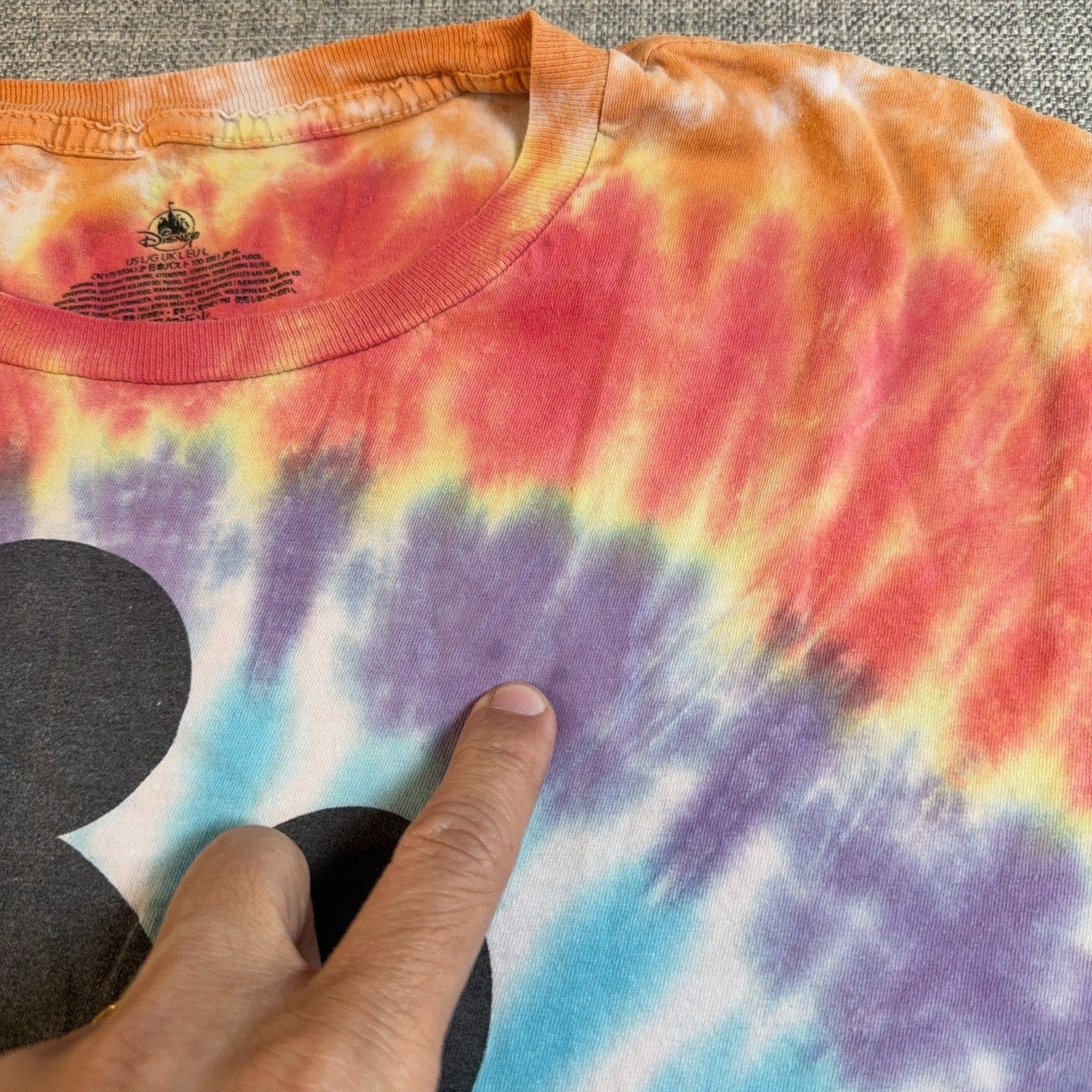 Disney Store Mickey Mouse Tie Dye T Shirt Adult L Rainbow Spiral Graphic Tee