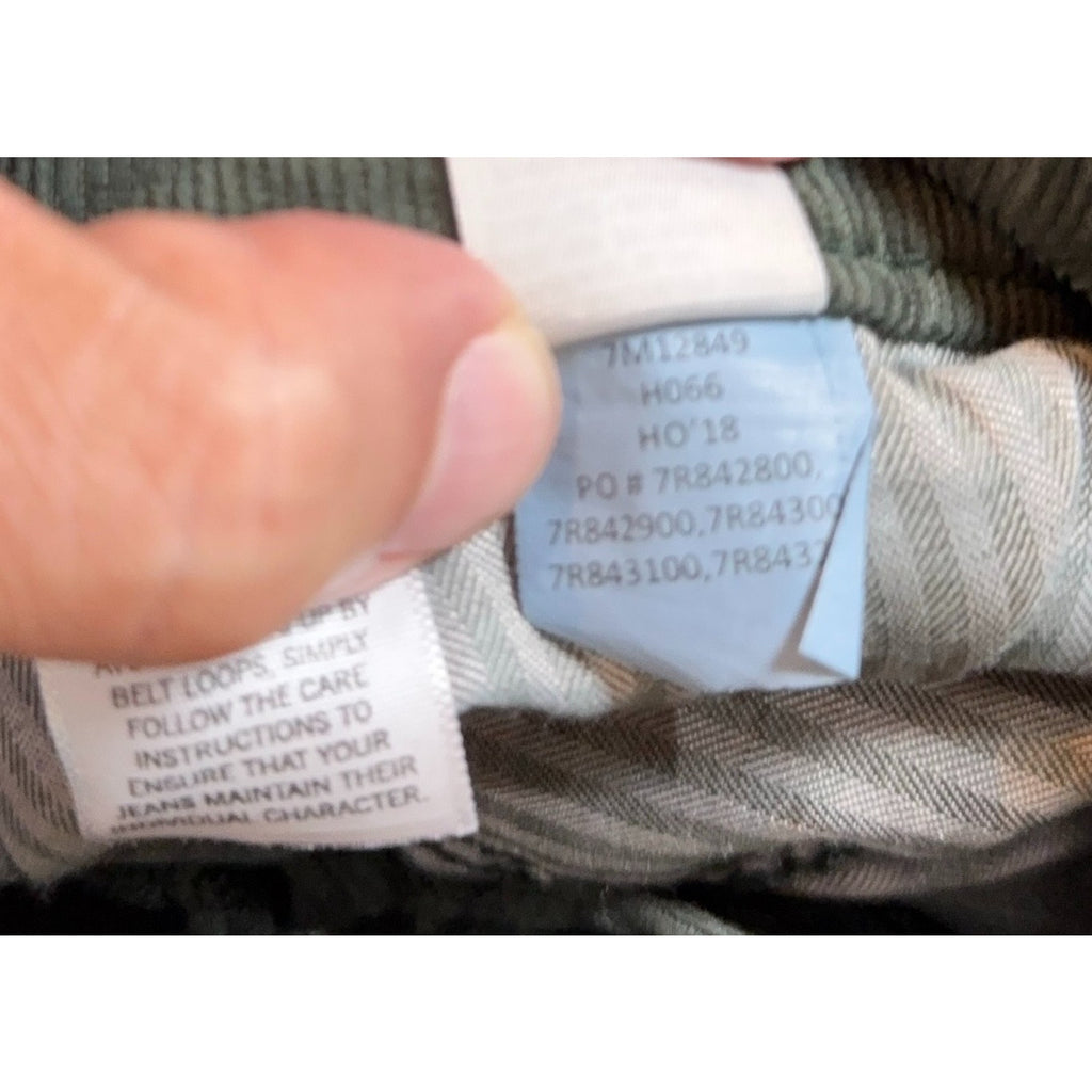 Lucky Brand 410 Athletic Slim Green Corduroy Pants Mens 40x32 5 Pocket