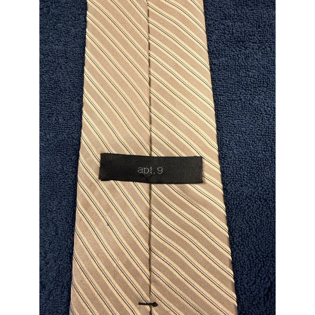 Lot of 4 Men’s Designer Neck Ties Bill Blass Silk Alexander Julian Apt 9