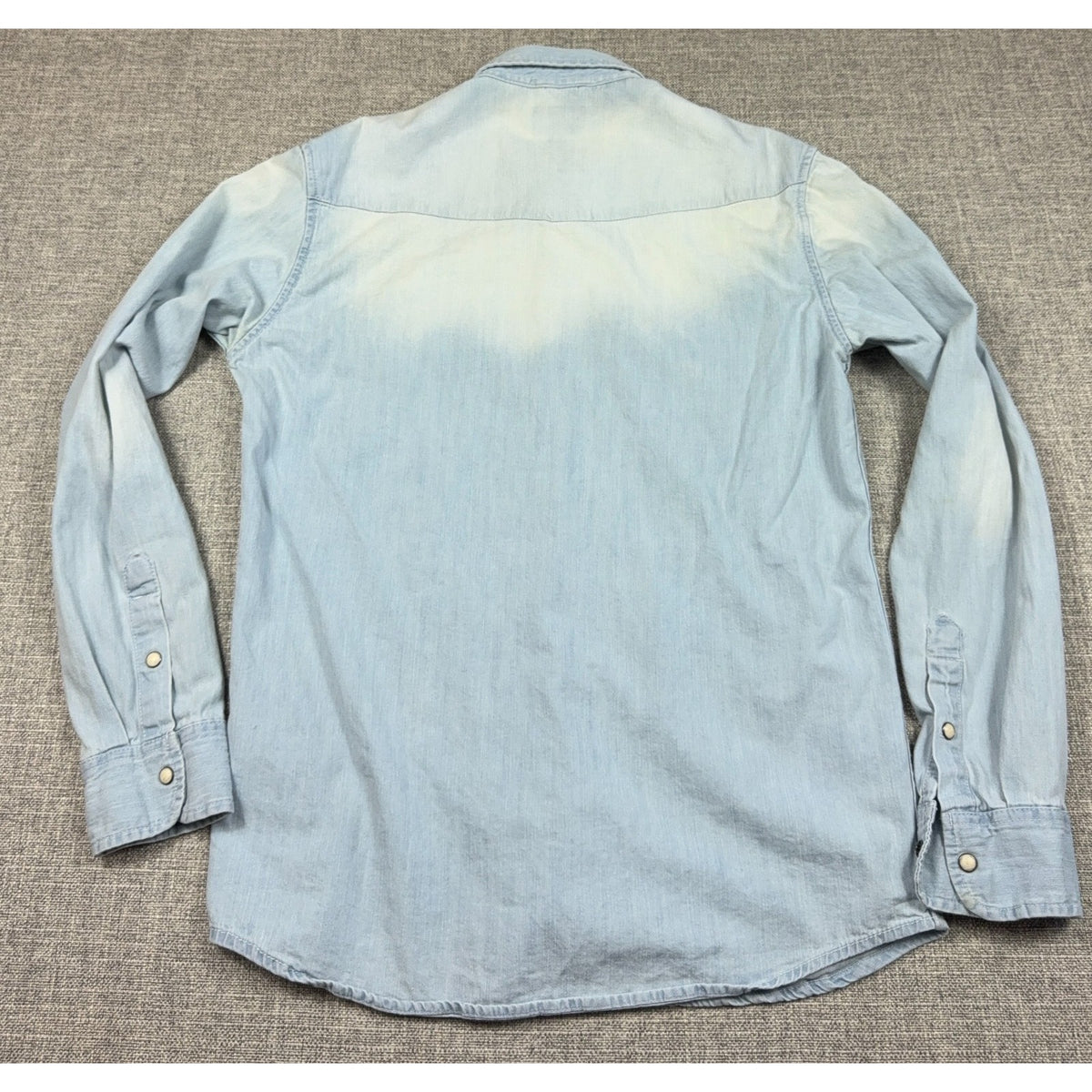Pull&Bear Mens M Light Wash Denim Western Pearl Snap Shirt Flawed Cotton