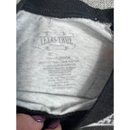 Texas True Threads Callie's Christmas Stocking Raglan Tee Women's M Leopard