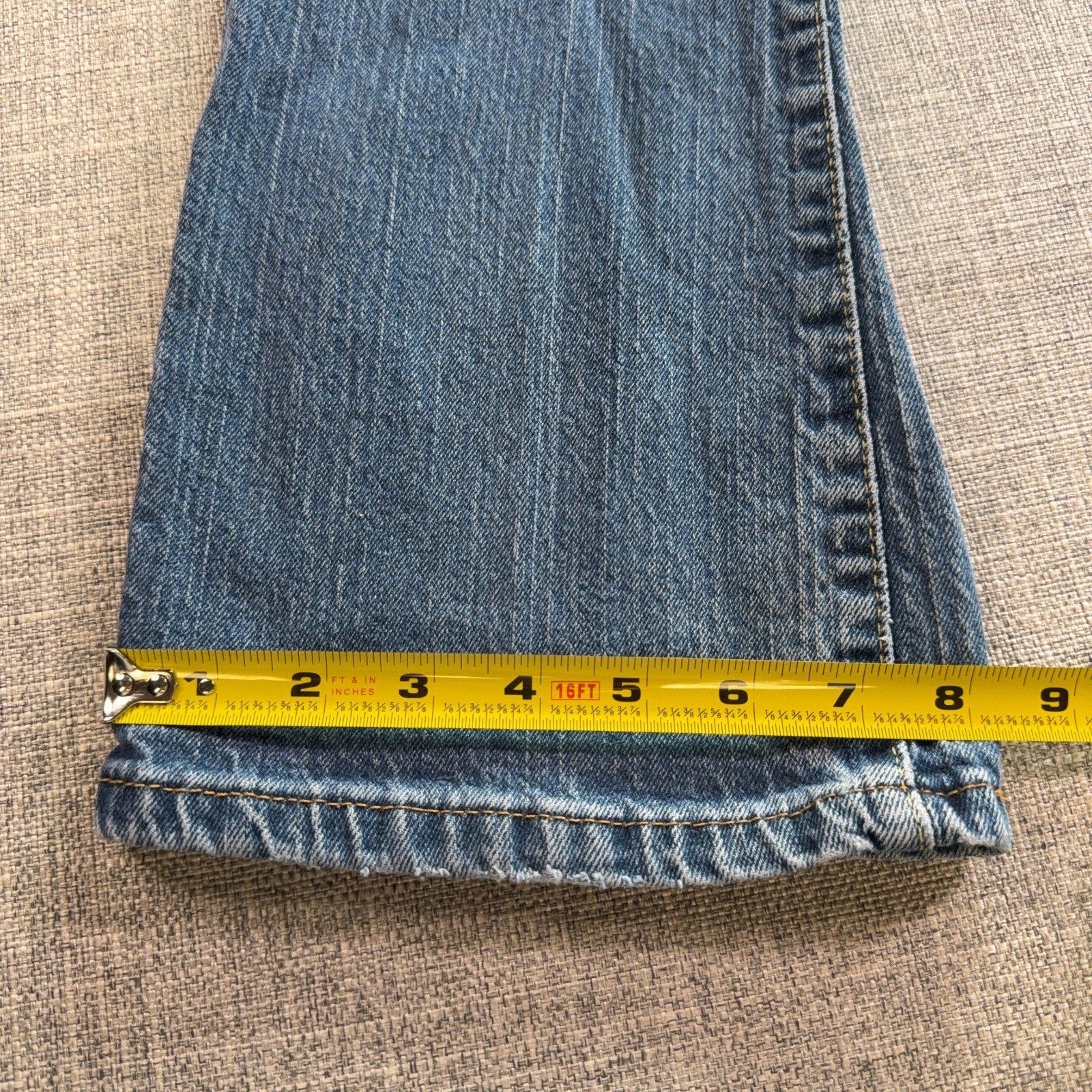 Lot of 2 Levi’s Women’s Jeans Size 8M Bootcut Stretch Denim Blue Category
