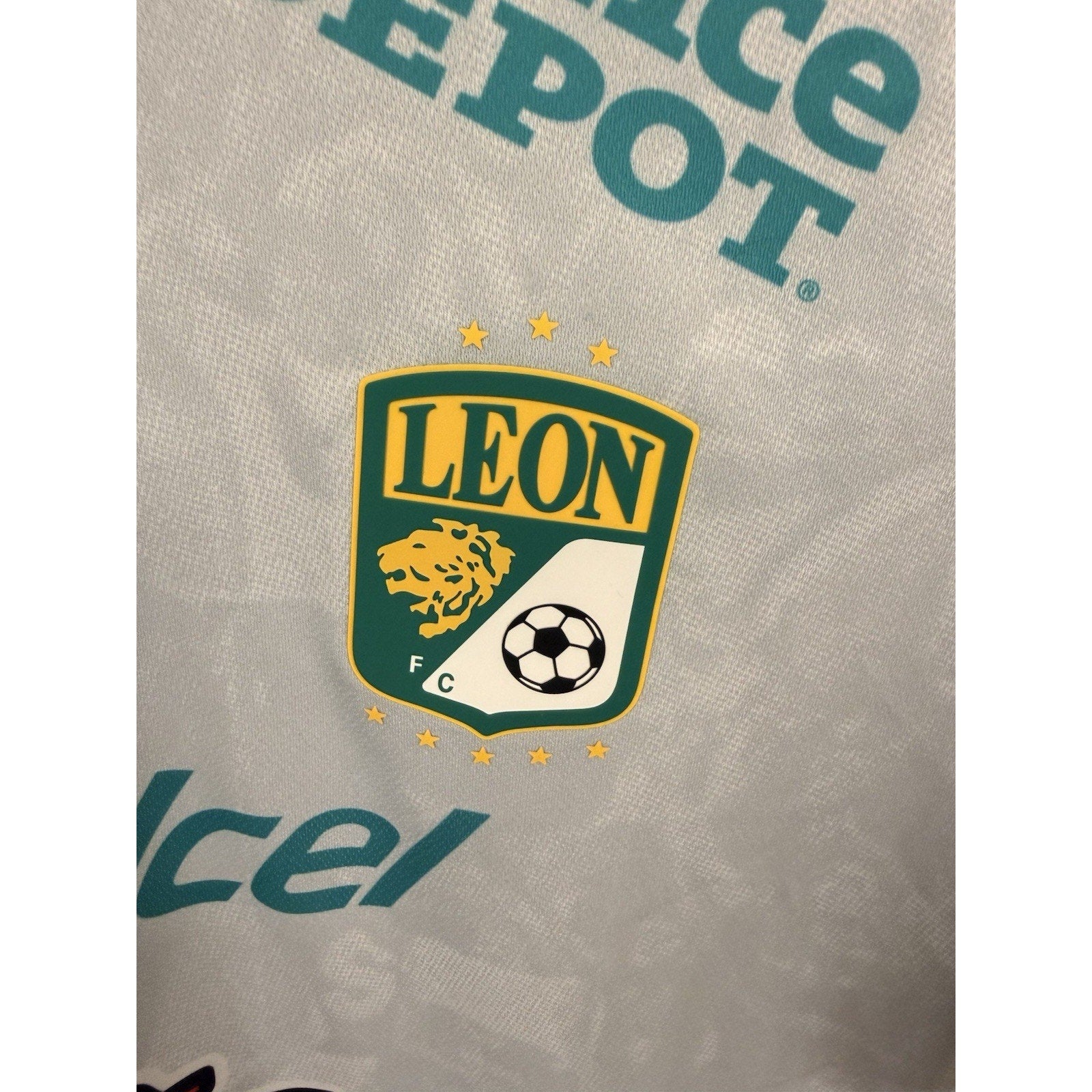 Club León Charly Away Men’s Medium White LigaMX Soccer Fútbol Jersey NWT