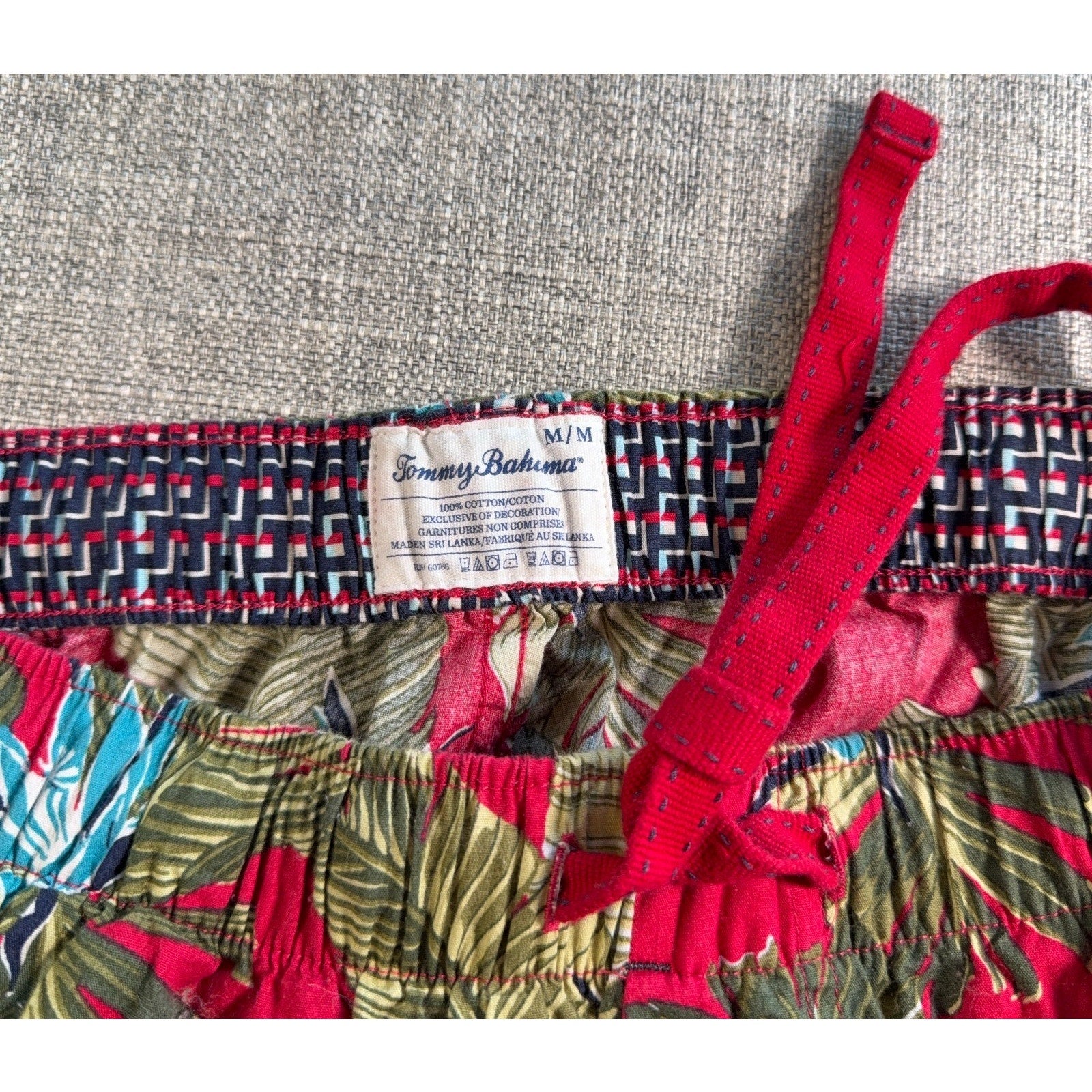 Tommy Bahama Lounge Pants Mens Medium Red Tropical Floral Pajama Sleep Pants