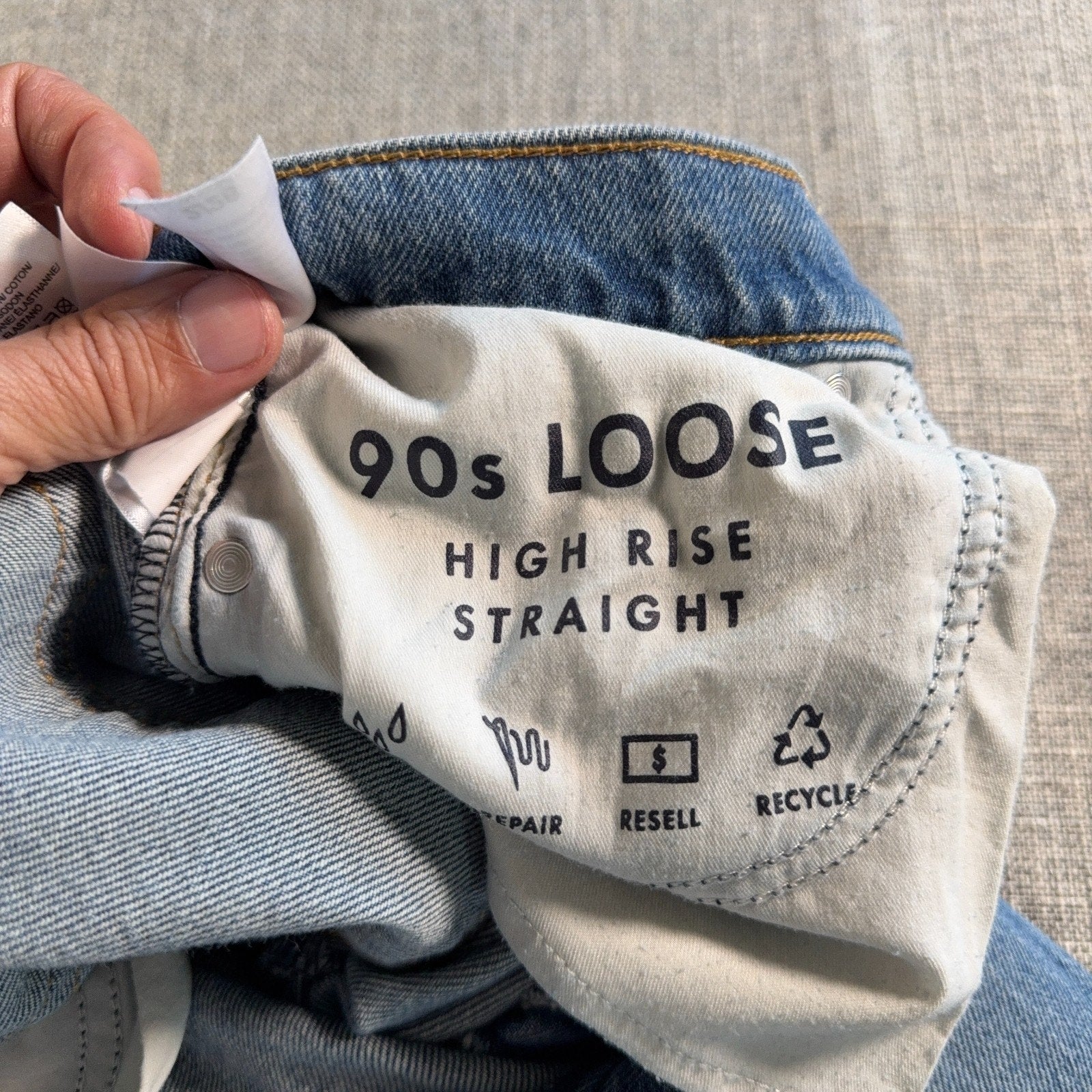 Lucky Brand 90s Loose High Rise Straight Jeans Womens 2/26 Button Fly Light Wash