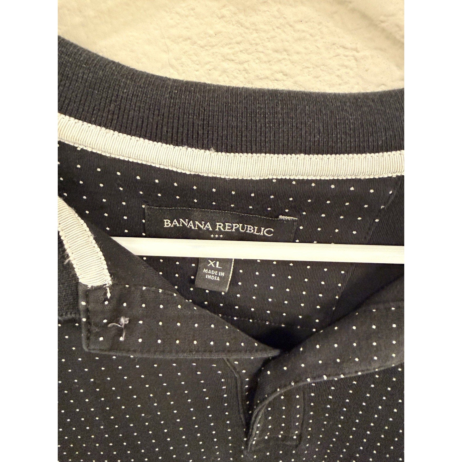 Banana Republic Mens XL Black Polka Dot Polo Shirt Cotton Casual Preppy Golf