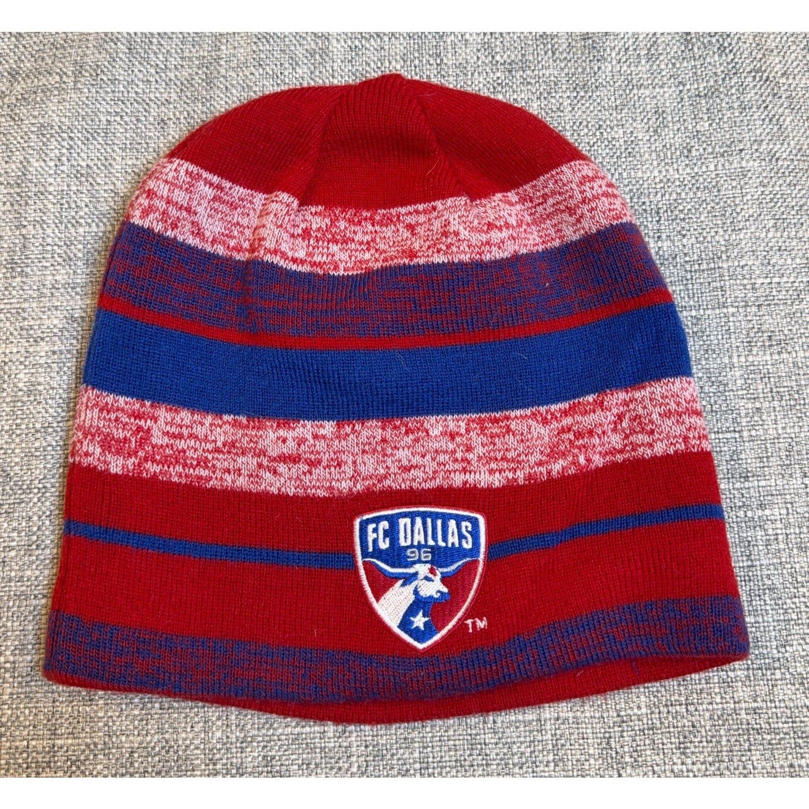 adidas FC Dallas Reversible Beanie MLS Soccer Blue Red Knit Winter Hat