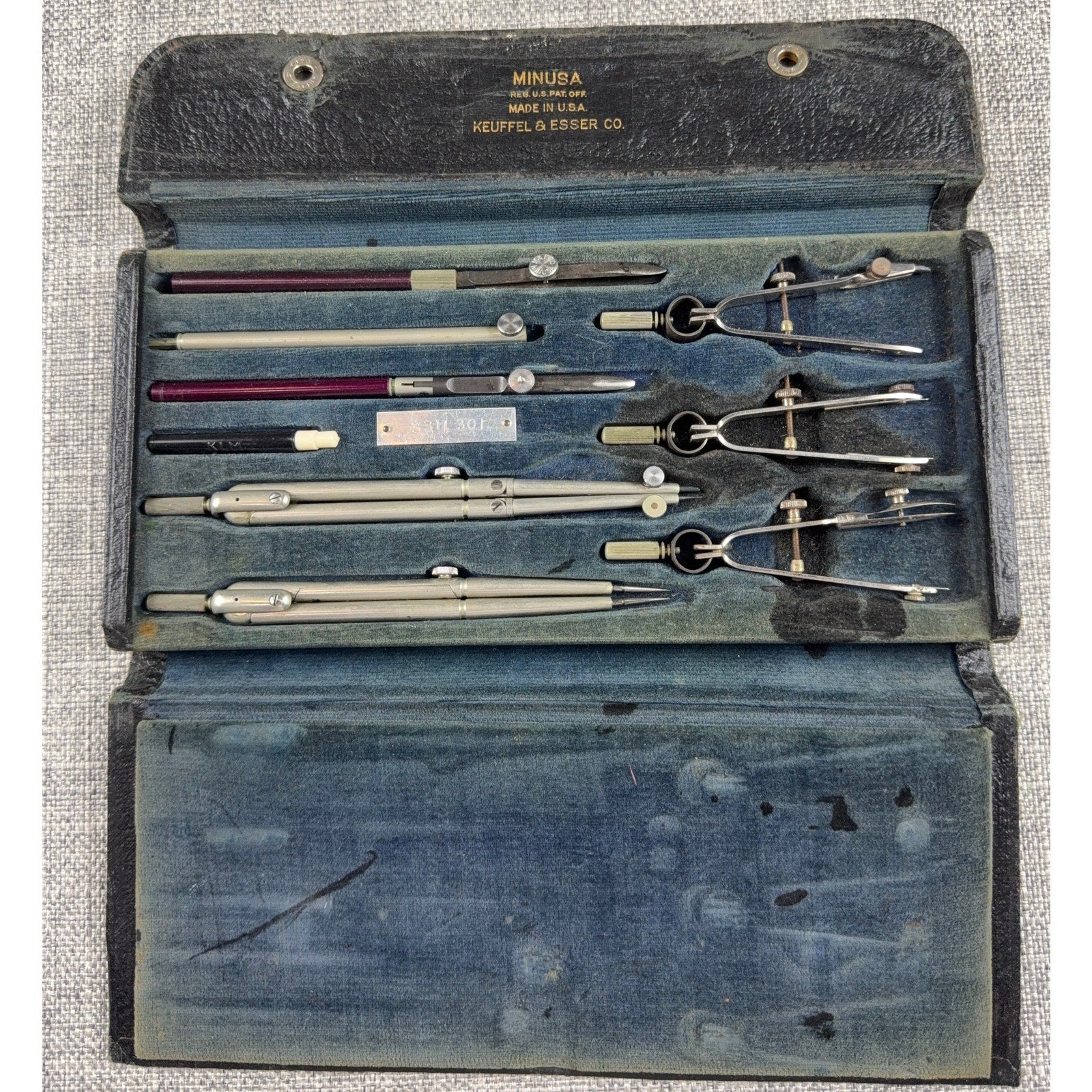 Vintage Keuffel & Esser Minusa 795-8 Drafting Tool Set Compasses Case USA K&E
