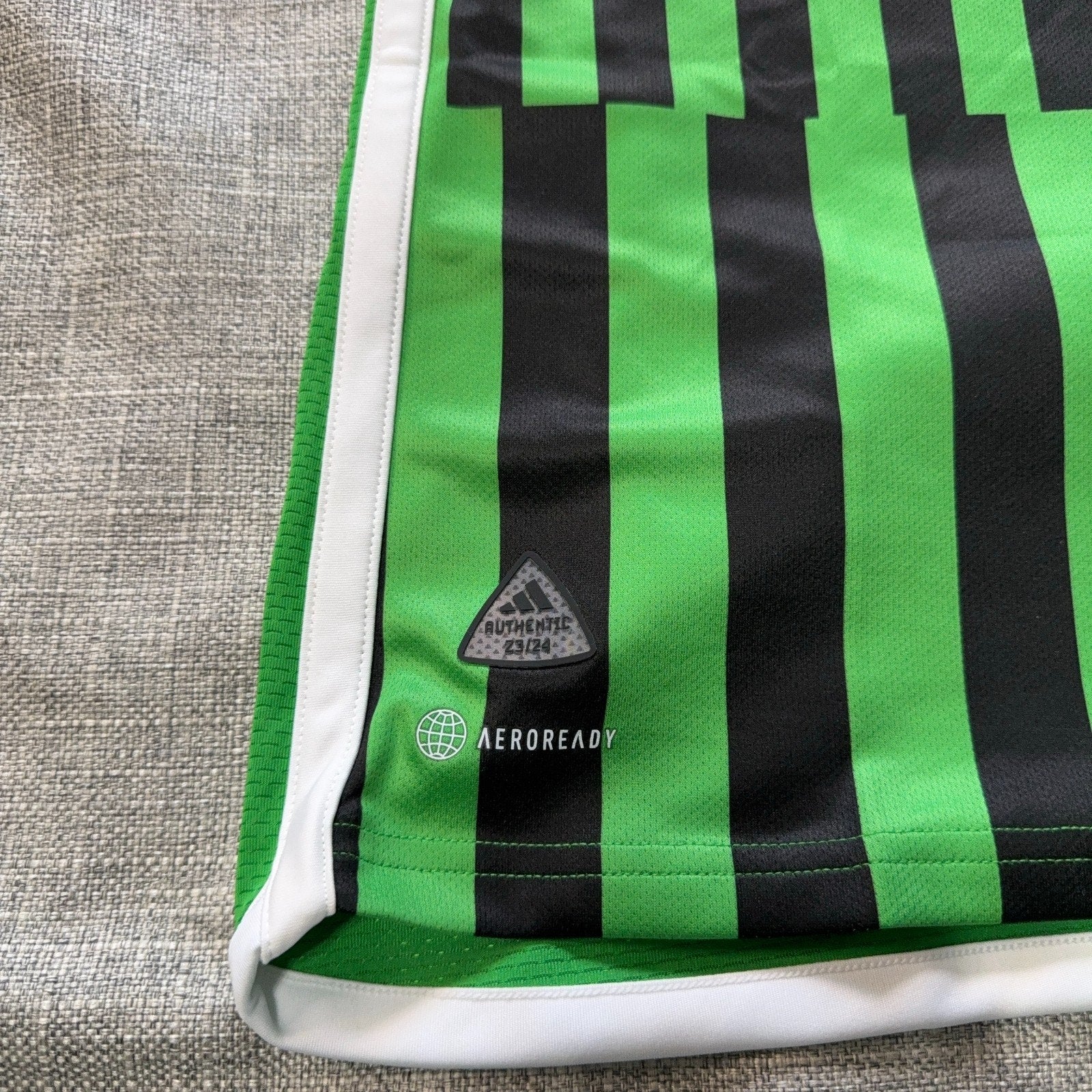 adidas Austin FC 2023/24 Las Voces Authentic Jersey Mens L NWT HI1836
