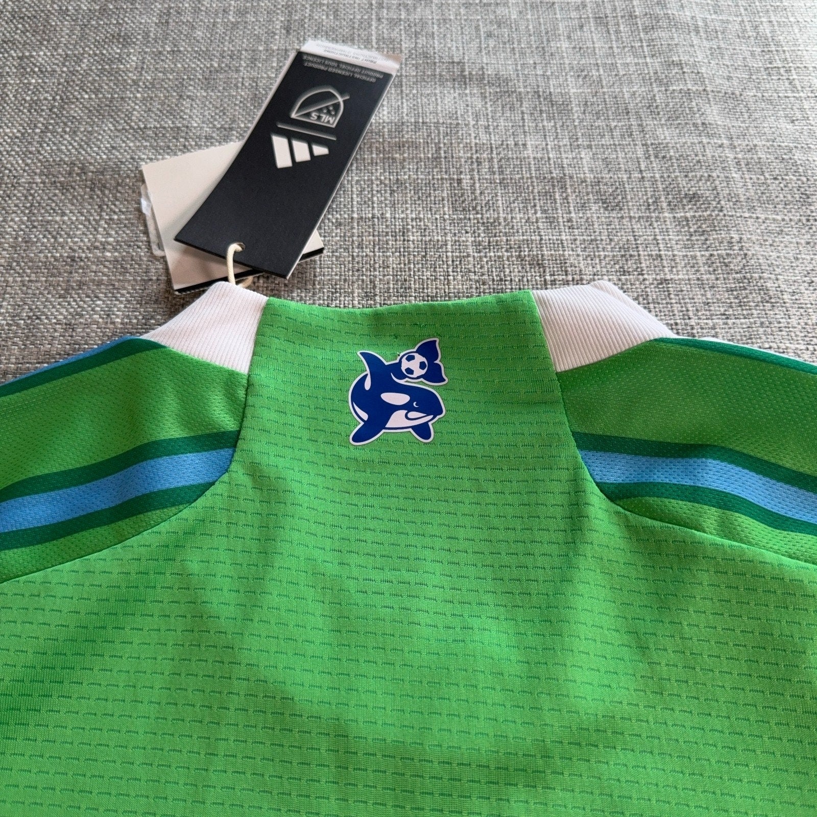 Seattle Sounders Adidas Authentic Jersey Mens XS NWT Green MLS Soccer 24/25