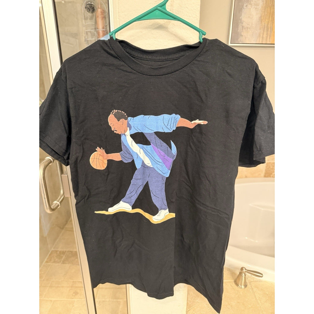 Basketball Graphic T Shirt Large Black Artistic Streetwear Graphic Tee