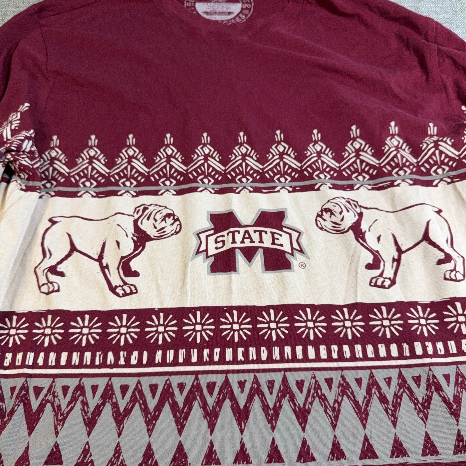 Mississippi State Bulldogs Christmas Sweater Tee Medium Lauren James Long Sleeve