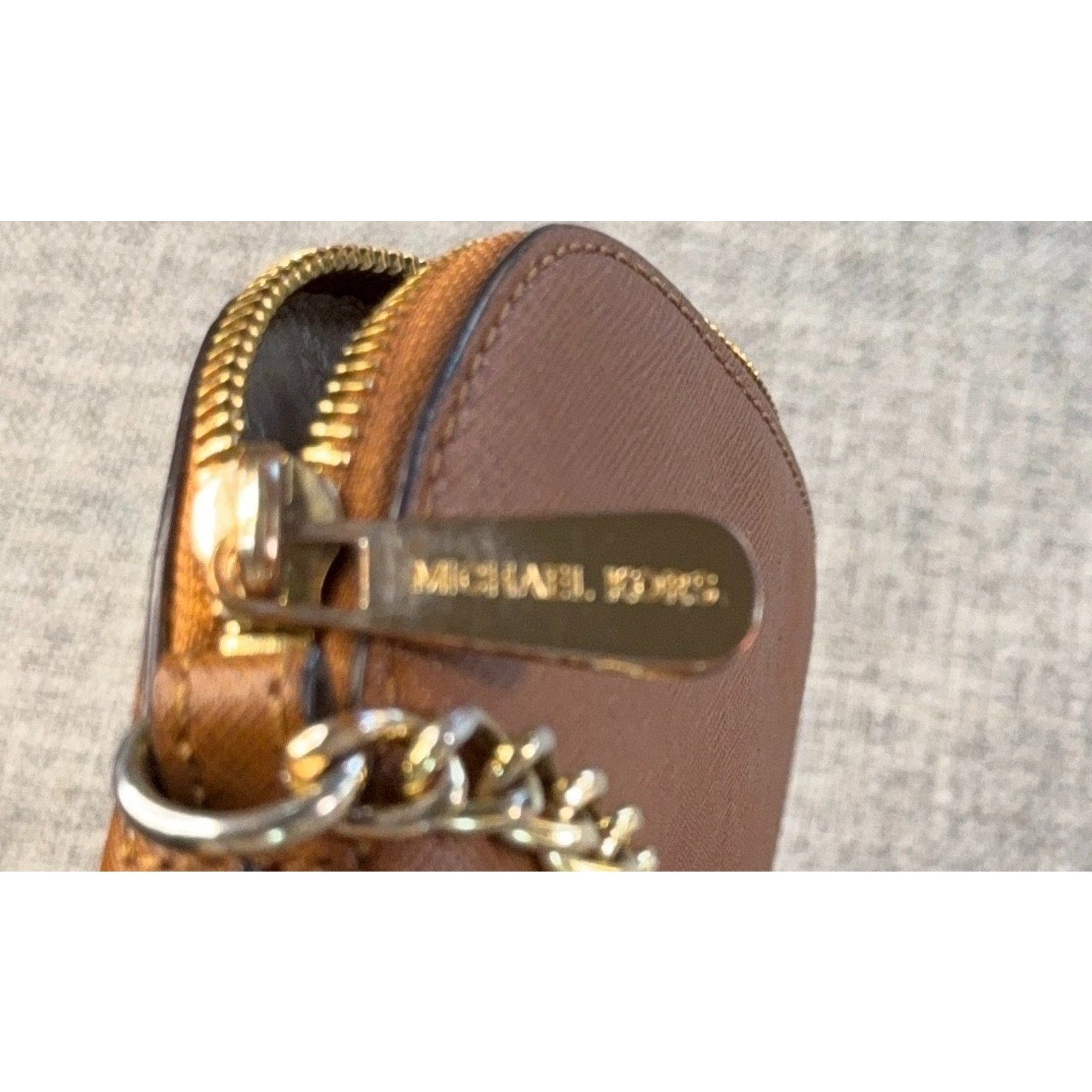Michael Kors Cindy LG Dome Crossbody Bag Brown Saffiano Leather 35S6GCPC3L