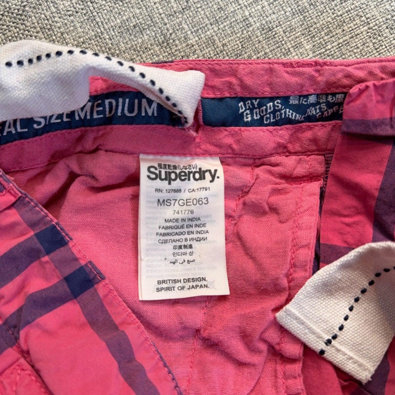Superdry Men's M W32 Pink Plaid Cargo Shorts Belted Utility Y2K Streetwear
