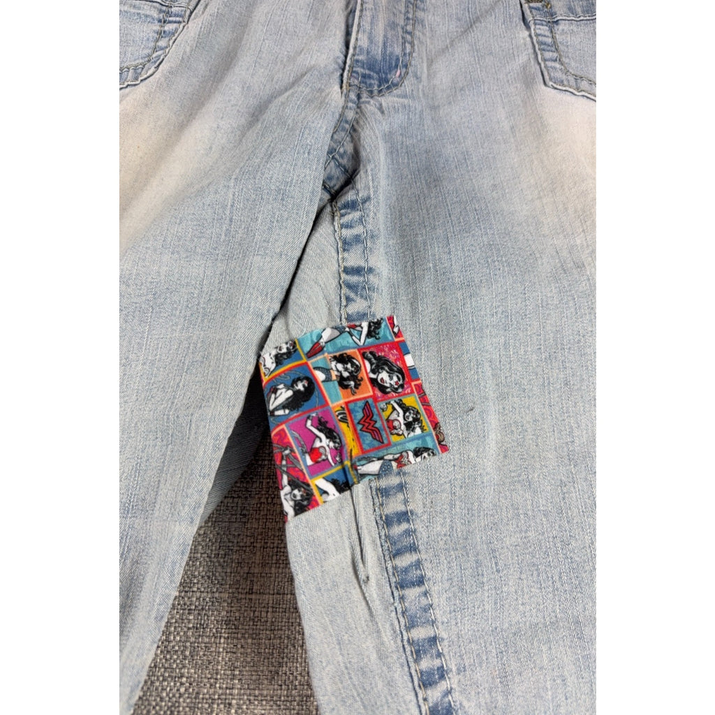 Angels Y2K Light Wash Cuffed Capri Jeans Custom Comic Patch Wide Leg 39 Waist
