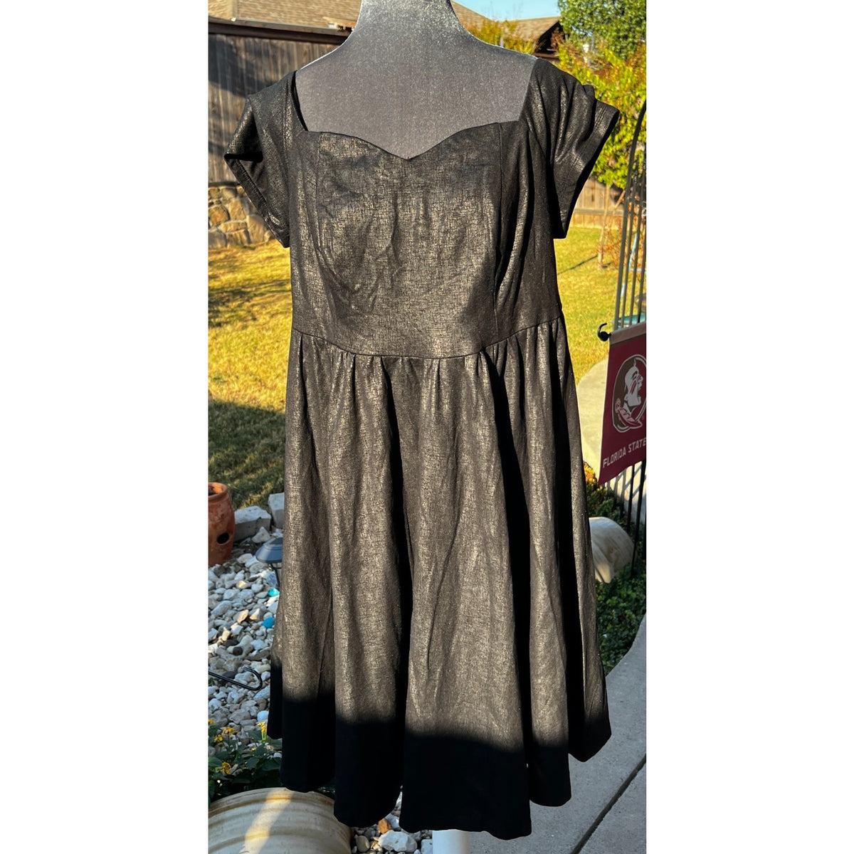 Torrid Size 1 14/16 Black Metallic Fit Flare Dress Sweetheart Party Midi