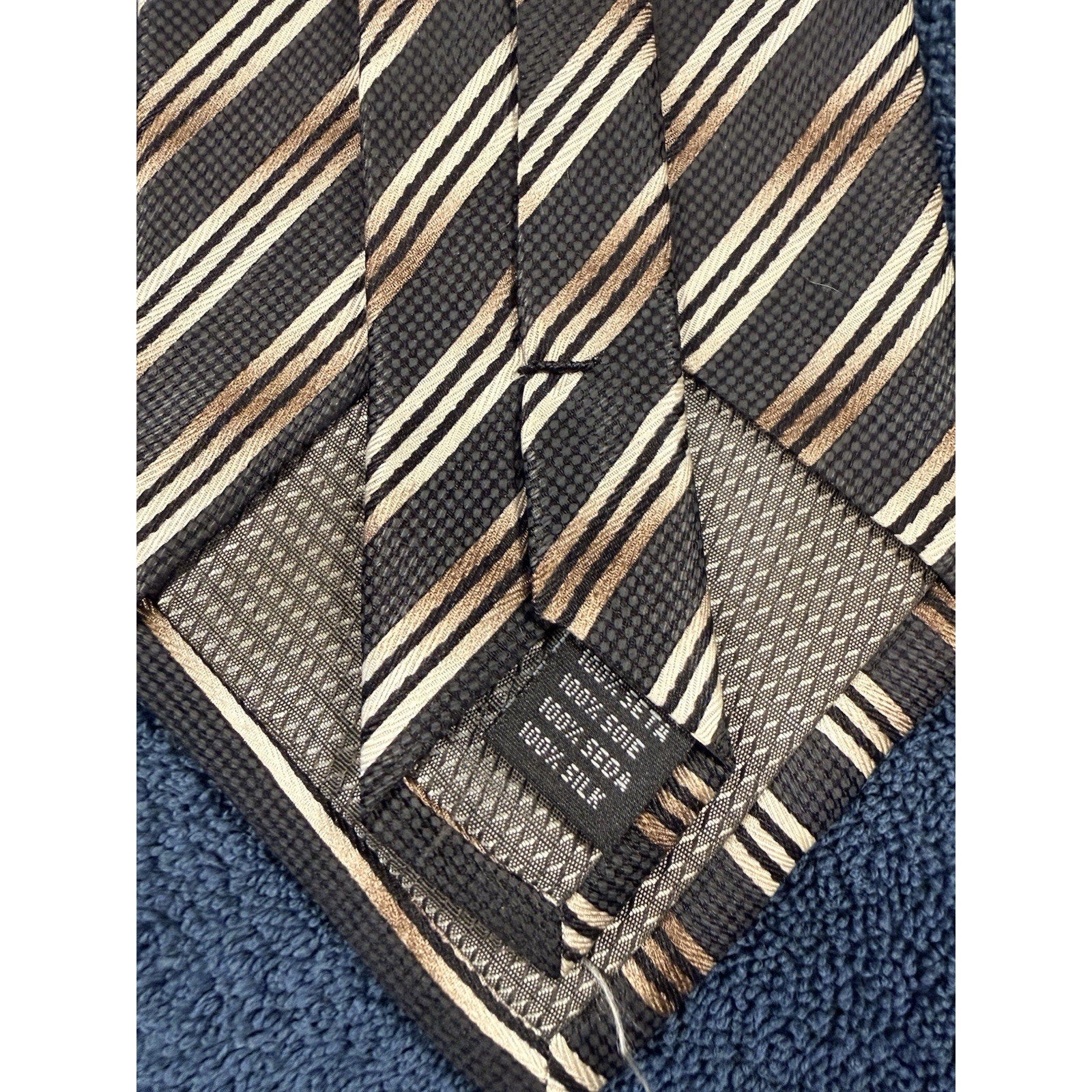 Lot of 4 Men’s Designer Neck Ties Bill Blass Silk Alexander Julian Apt 9