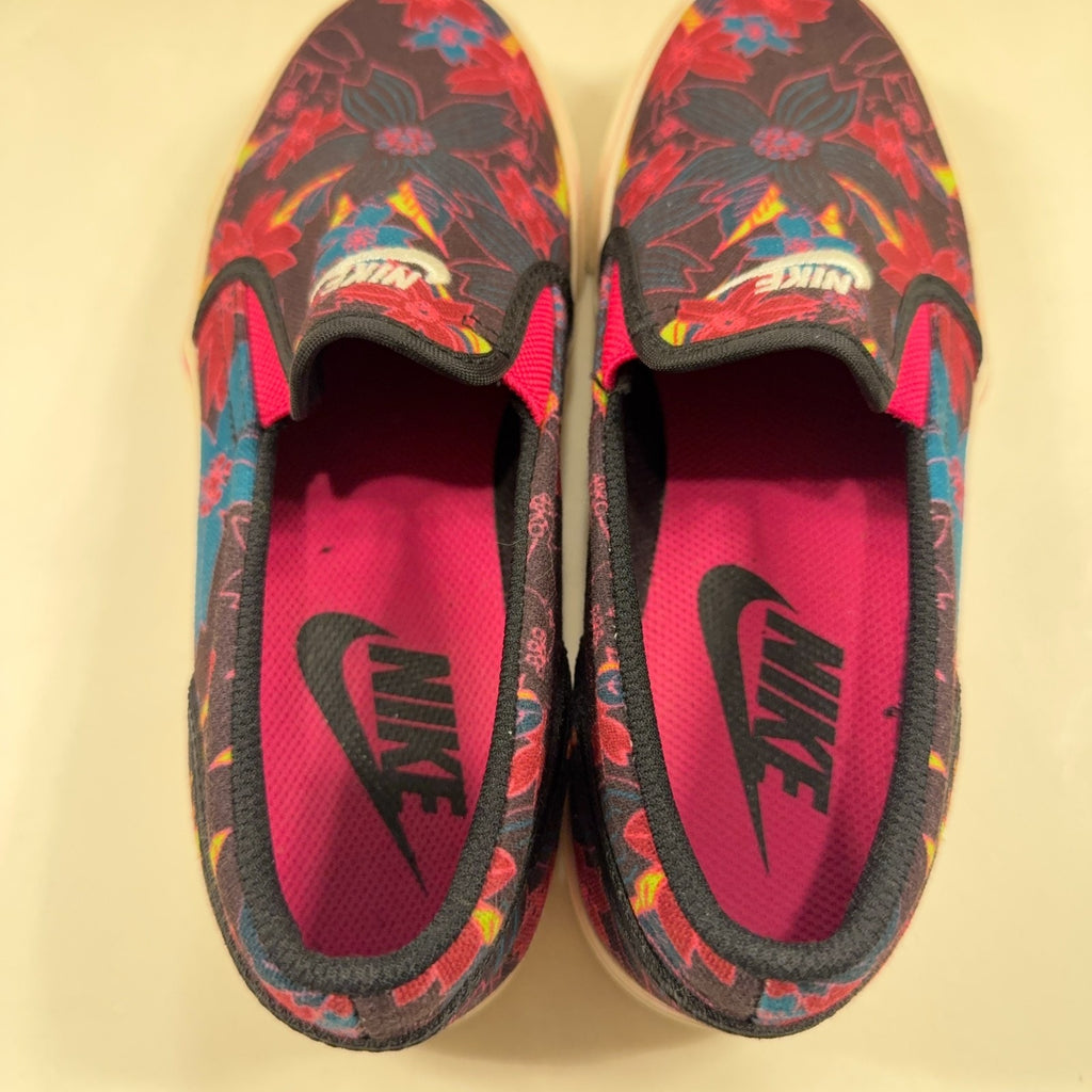 Nike Women’s Slip On Floral Canvas Shoes Sz 6 Pink Blue Tropical Casual Sneakers