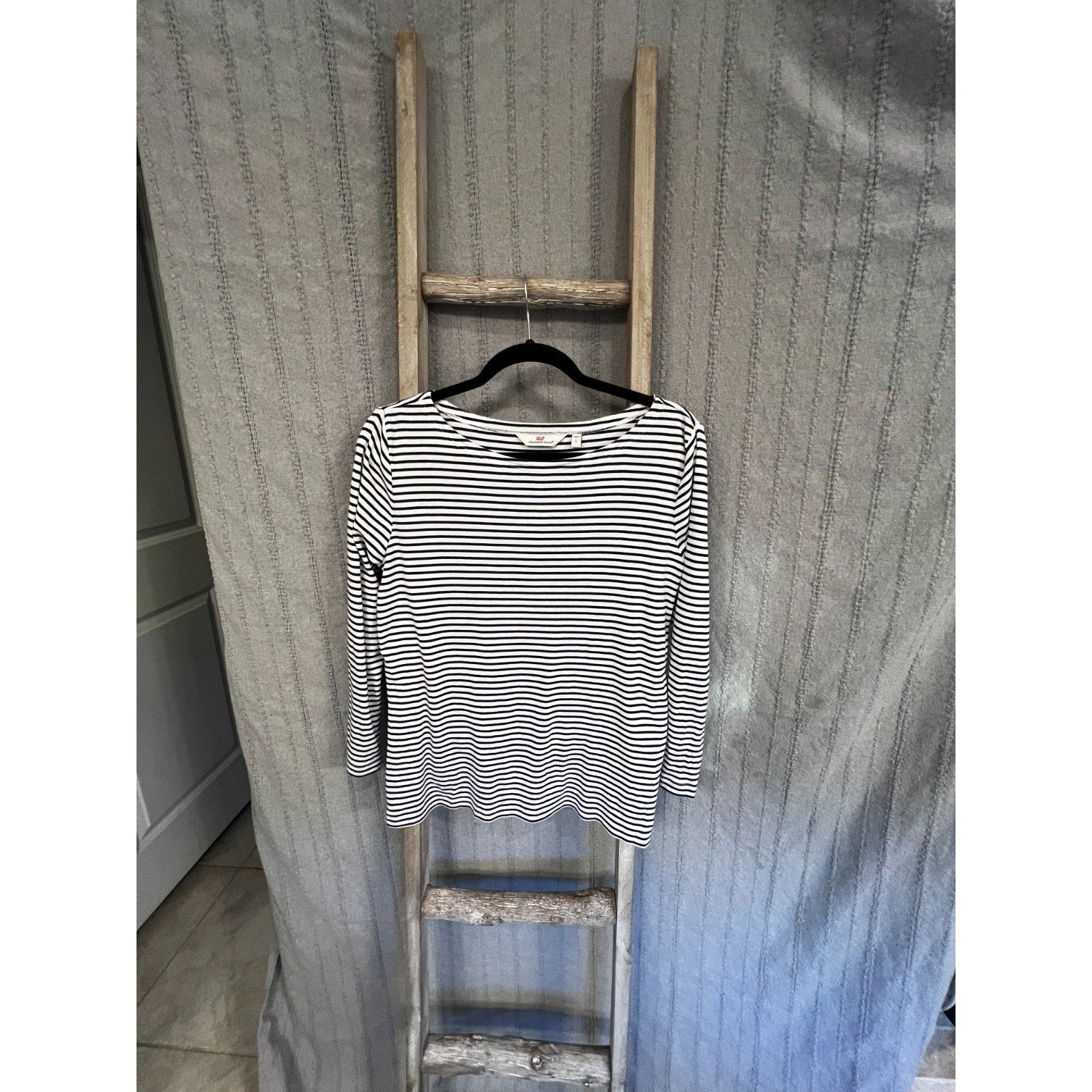 Vineyard Vines Womens Large Navy White Striped Pima Cotton Modal Boat Neck Top