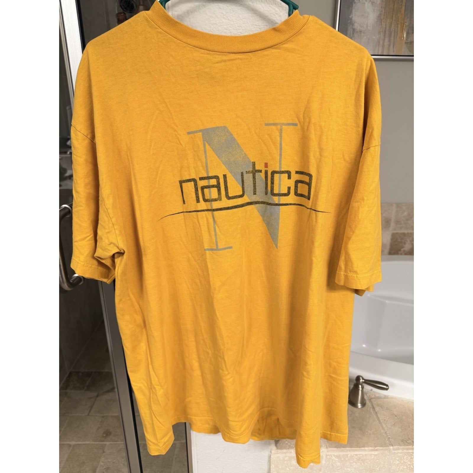 Vintage Nautica &Hurley Graphic T Shirt Bundle Mens XL Y2K Surf Skate Streetwear