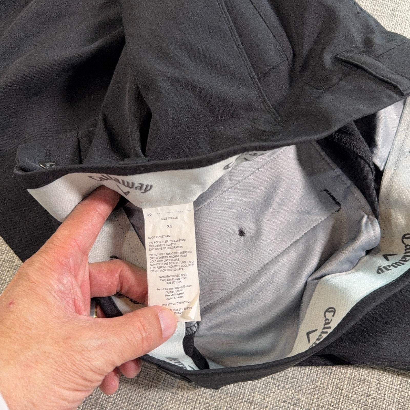 Callaway Golf Shorts Mens 34 Gray Stretch Performance Flat Front 8.5 Inseam