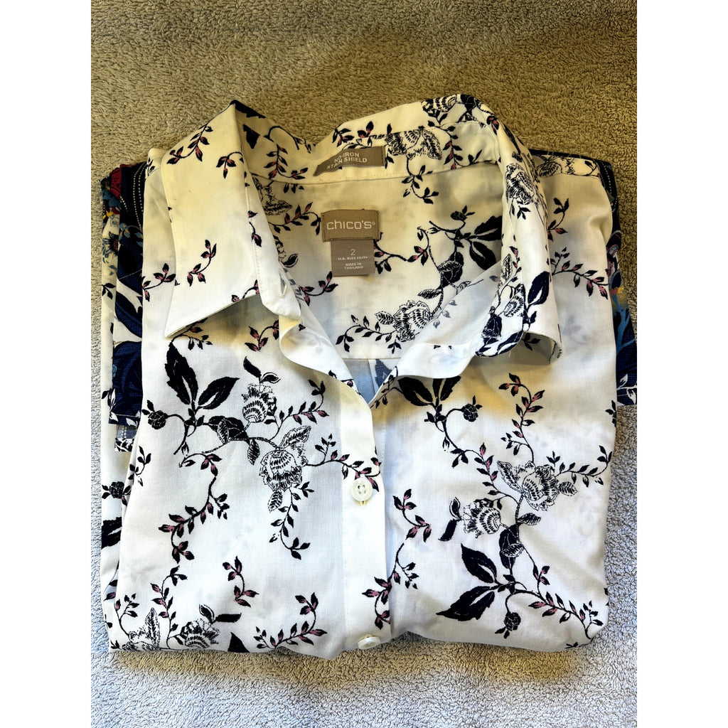 Chico’s Size 2 Floral Button Up Tunic Top White Blue Pink 3/4 Sleeve Womens