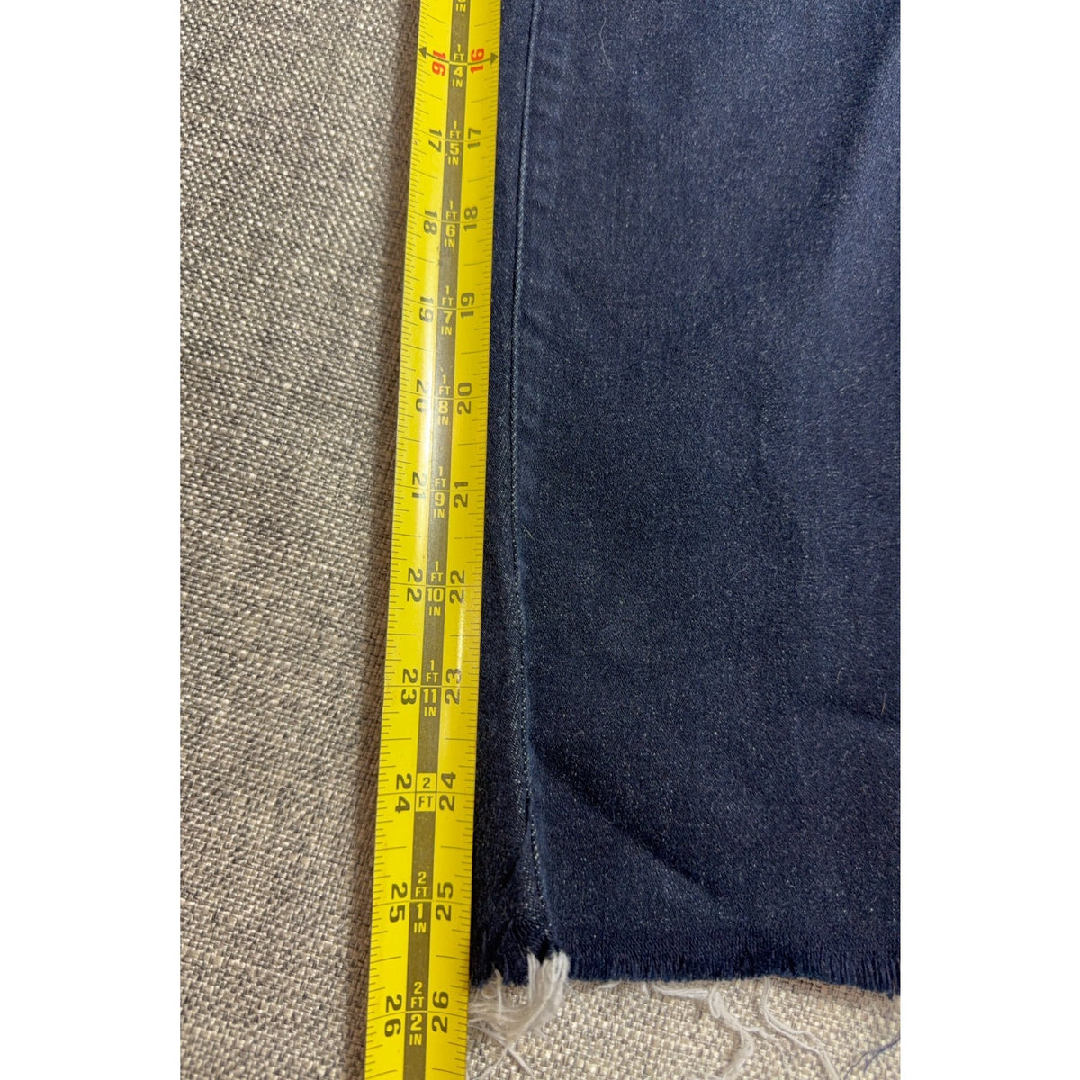 MOTHER The Swooner Crop Fray Jeans Womens 27 Dark Wash High Rise Raw Hem