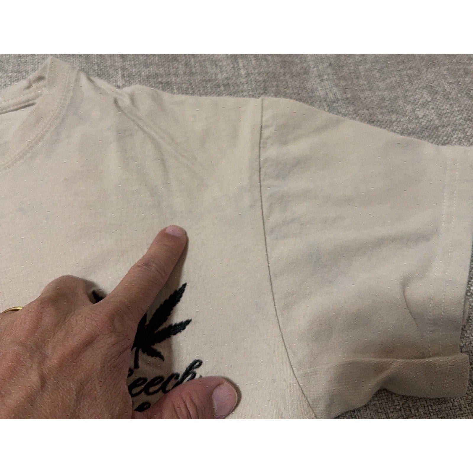 Cheech & Chong T Shirt Mens M Tan Embroidered Weed Leaf Back Graphic