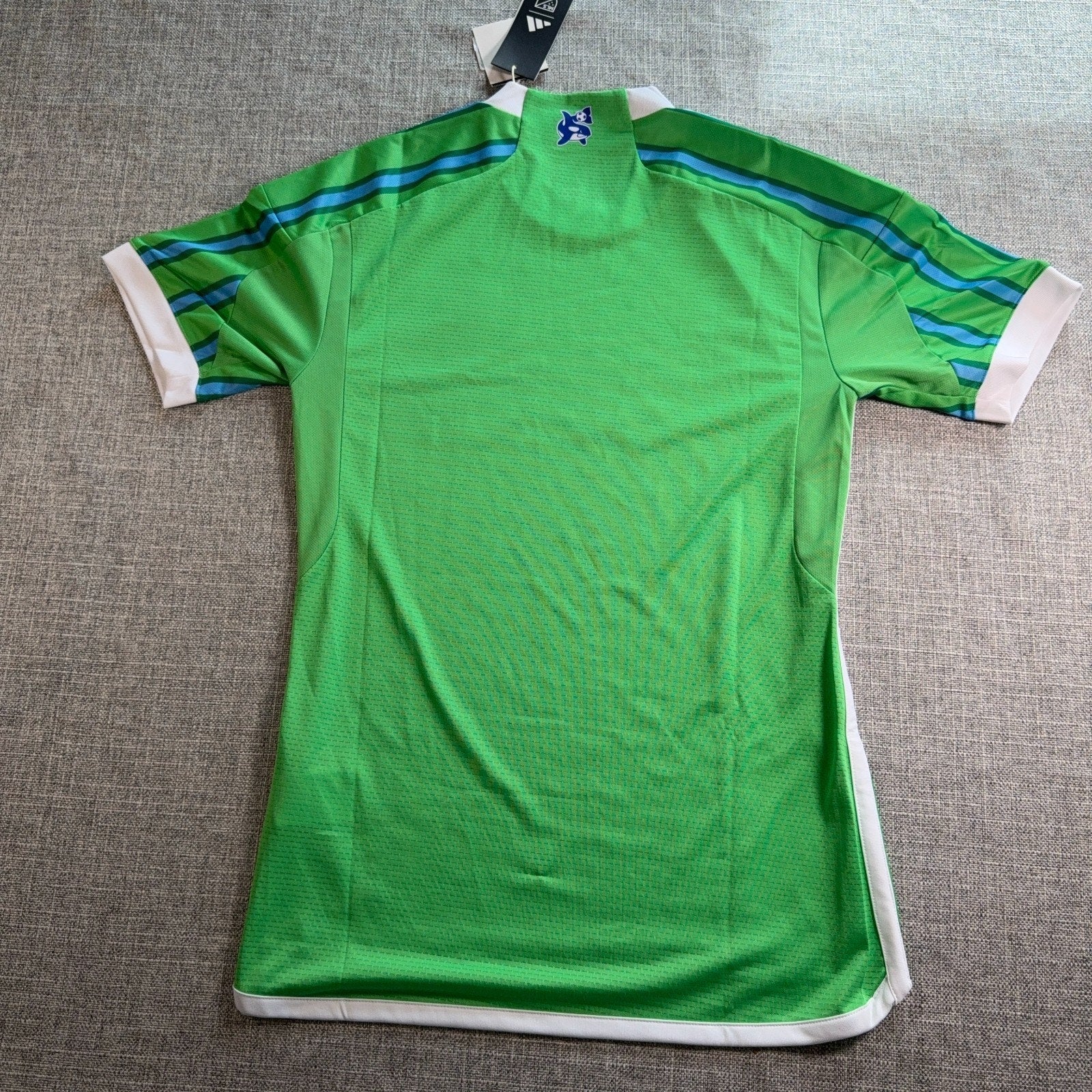 Seattle Sounders Adidas Authentic Jersey Mens XS NWT Green MLS Soccer 24/25