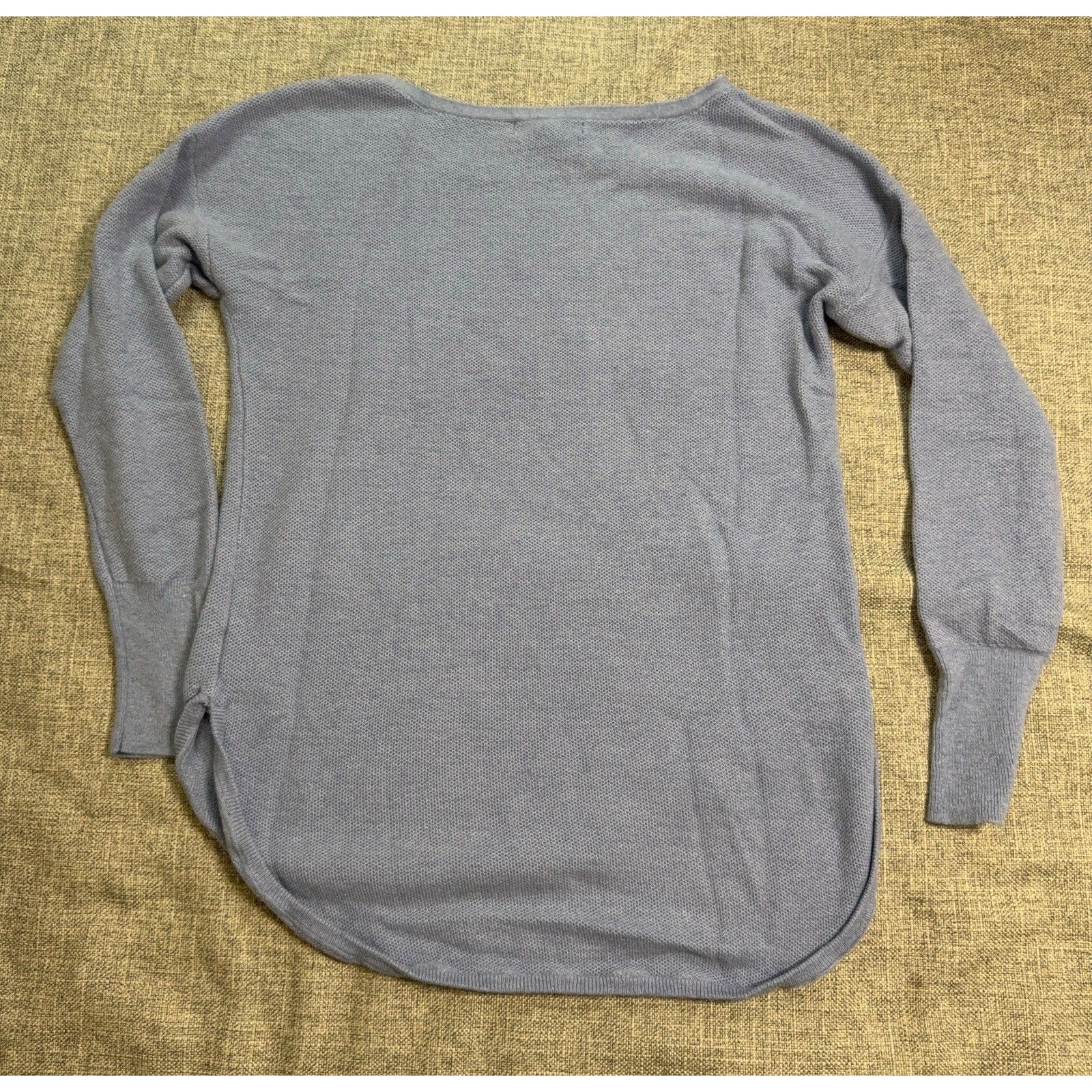 Banana Republic Women’s M Blue Merino Wool Blend Lightweight Sweater Long Sleeve