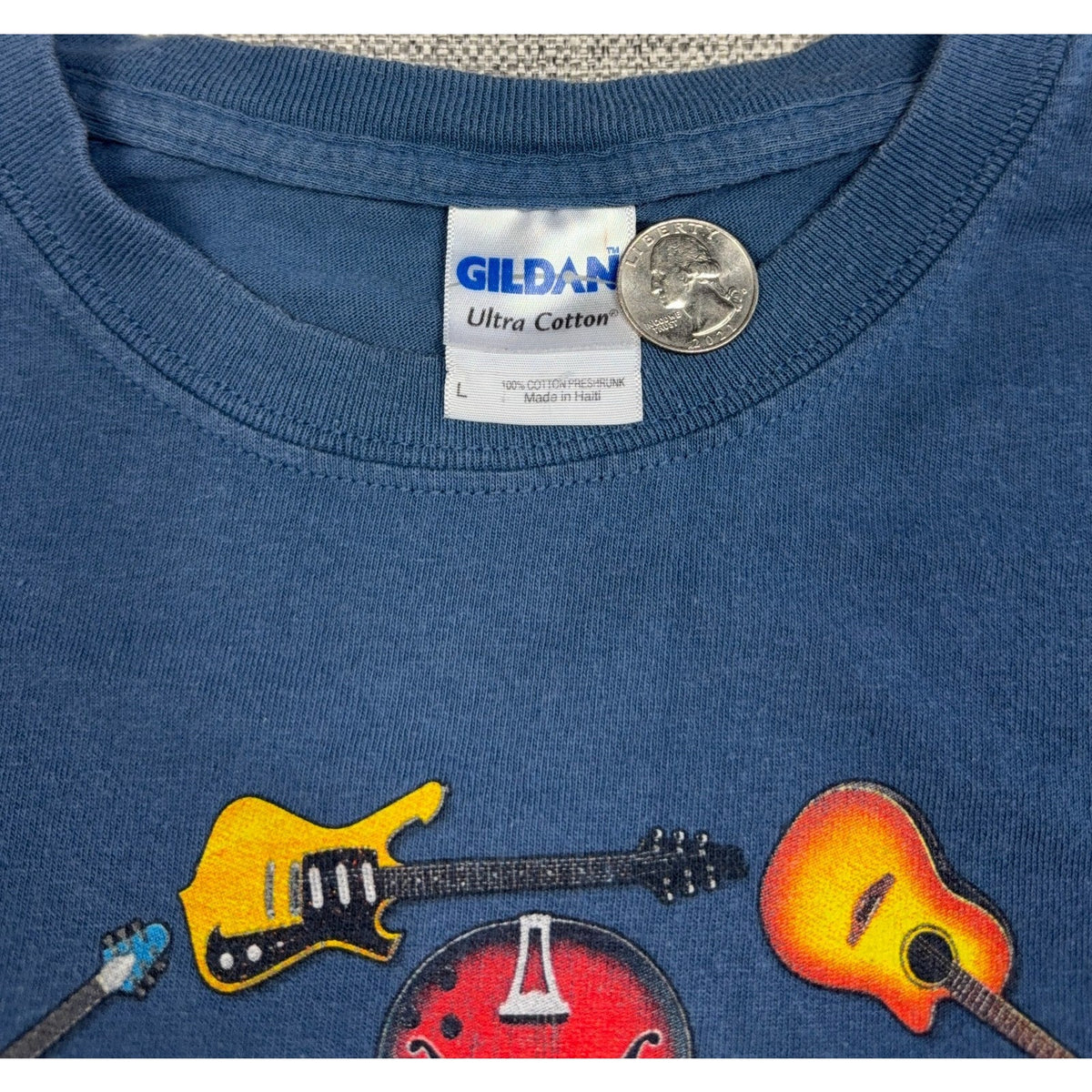 Guitar Peace Sign T Shirt Mens Large Blue Music Graphic Gildan Cotton Tee