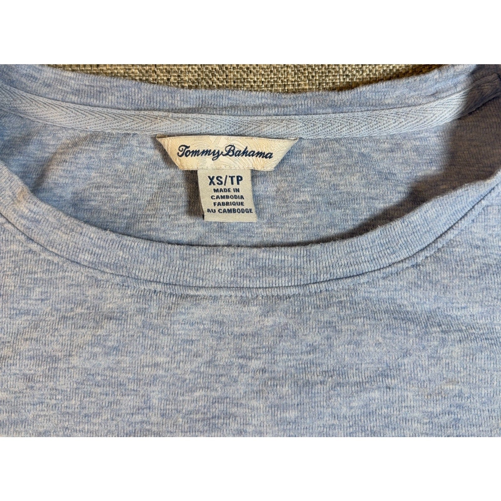 Tommy Bahama Women XS Gray 3/4 Sleeve Shirt Curved Hem Casual Knit Top
