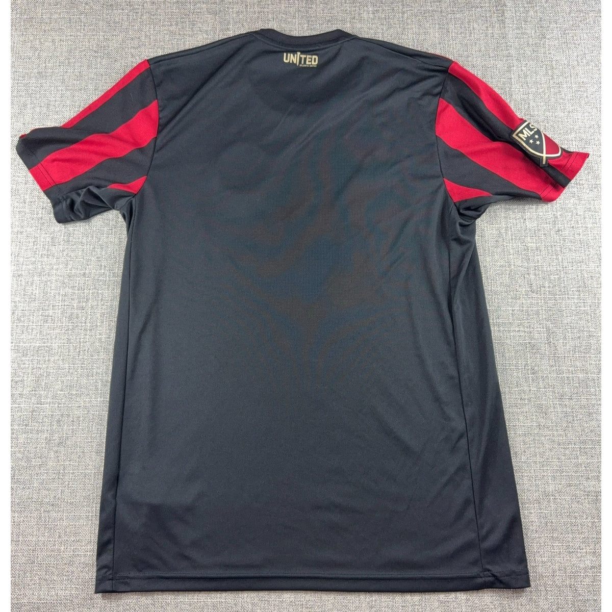 Atlanta United FC Adidas 2019 Home Jersey Men M MLS Soccer DP9033 Red Black