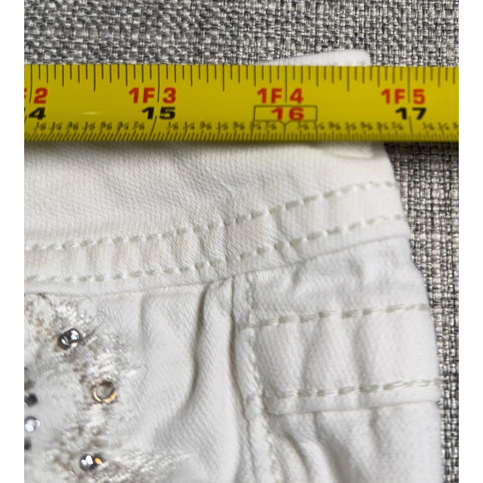 Miss Me Jeans Womens 30 White Cropped Skinny Rhinestone Embellished Flawed