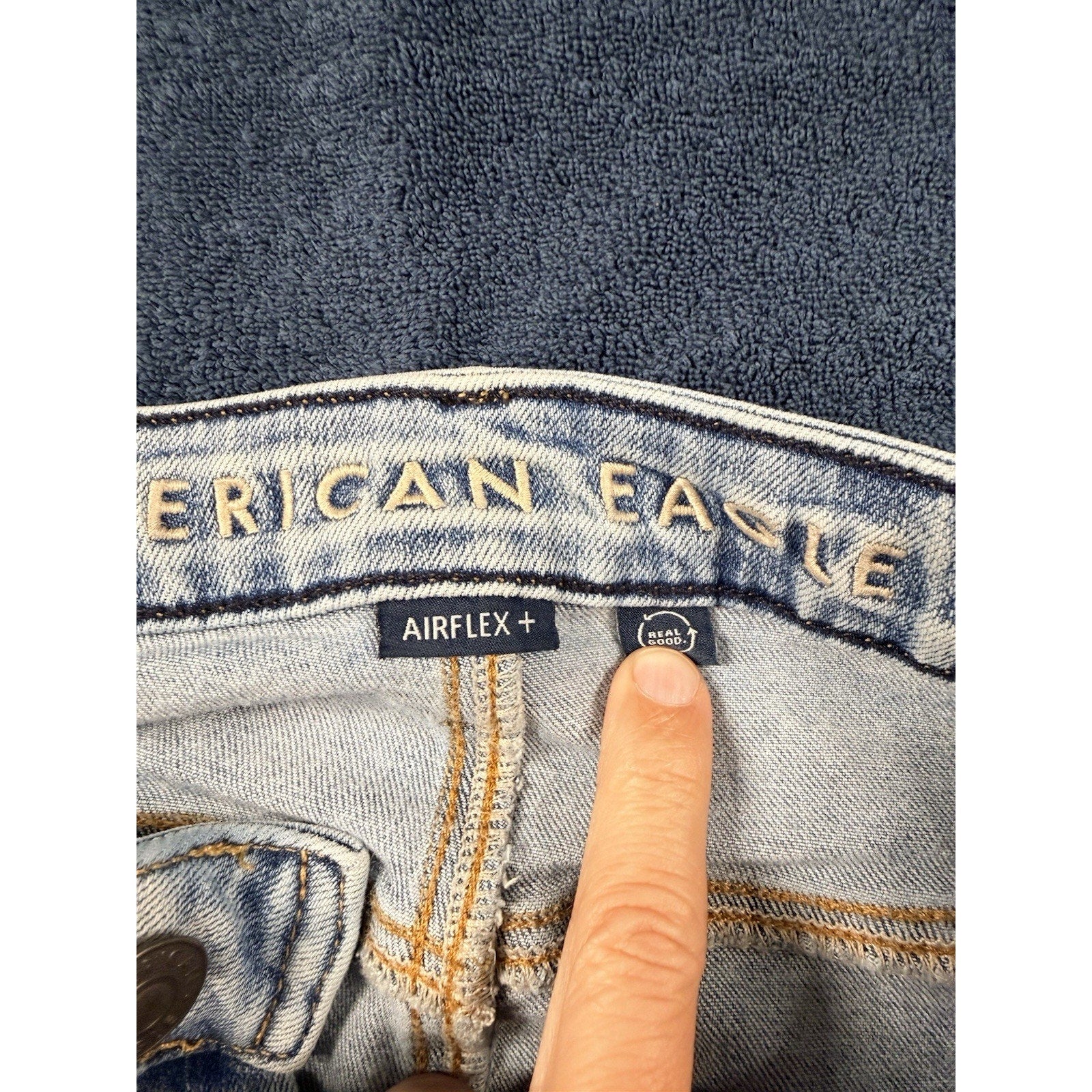 American Eagle AirFlex+ Slim Straight Jeans Men’s 29x32 Light Wash Stretch Denim