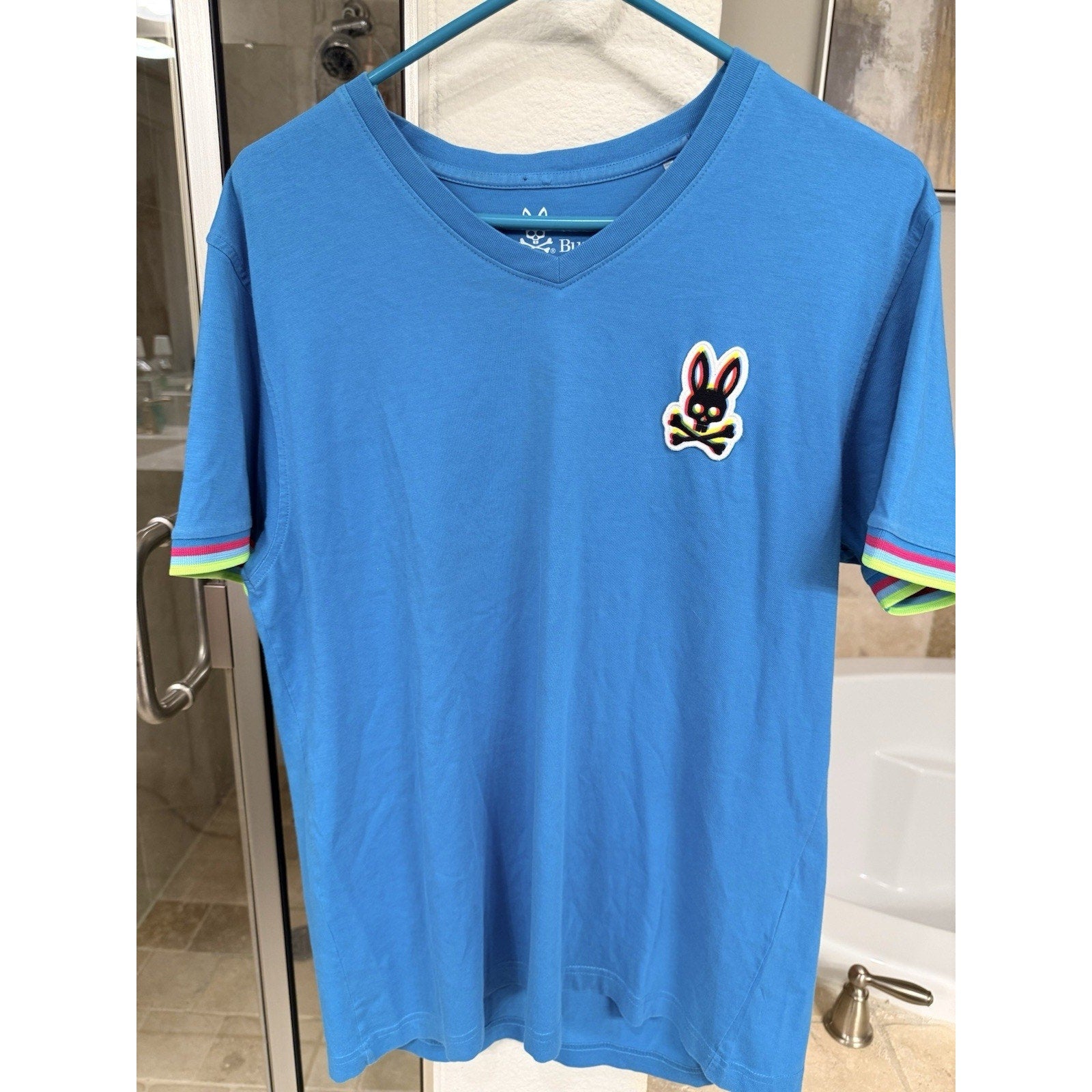 Psycho Bunny Men’s Blue V Neck T Shirt Size 5 Large Pima Cotton Neon Trim