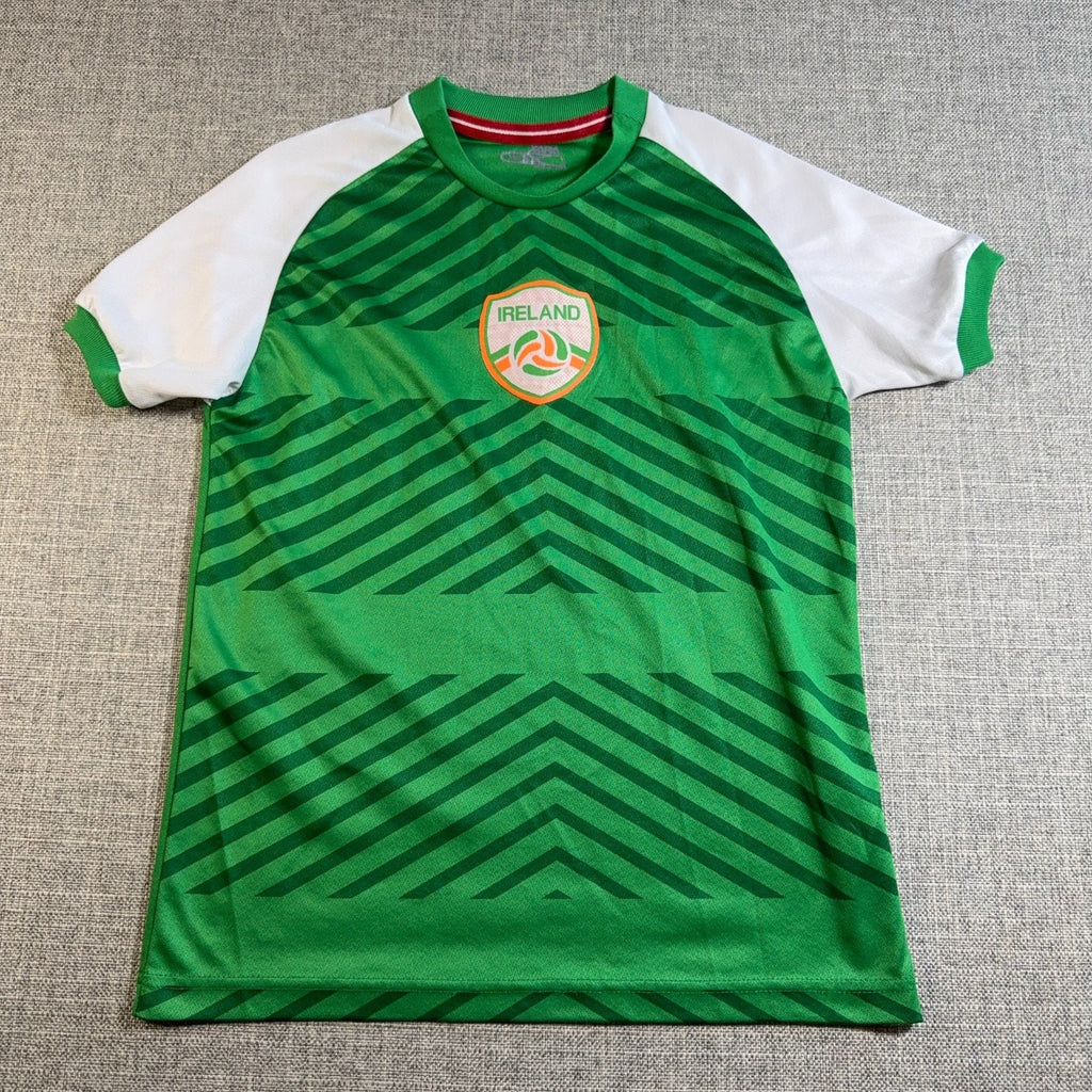 Lot 2 Youth Soccer Jerseys AC Milan Ireland Moody #19 Red Green Fan Shirts